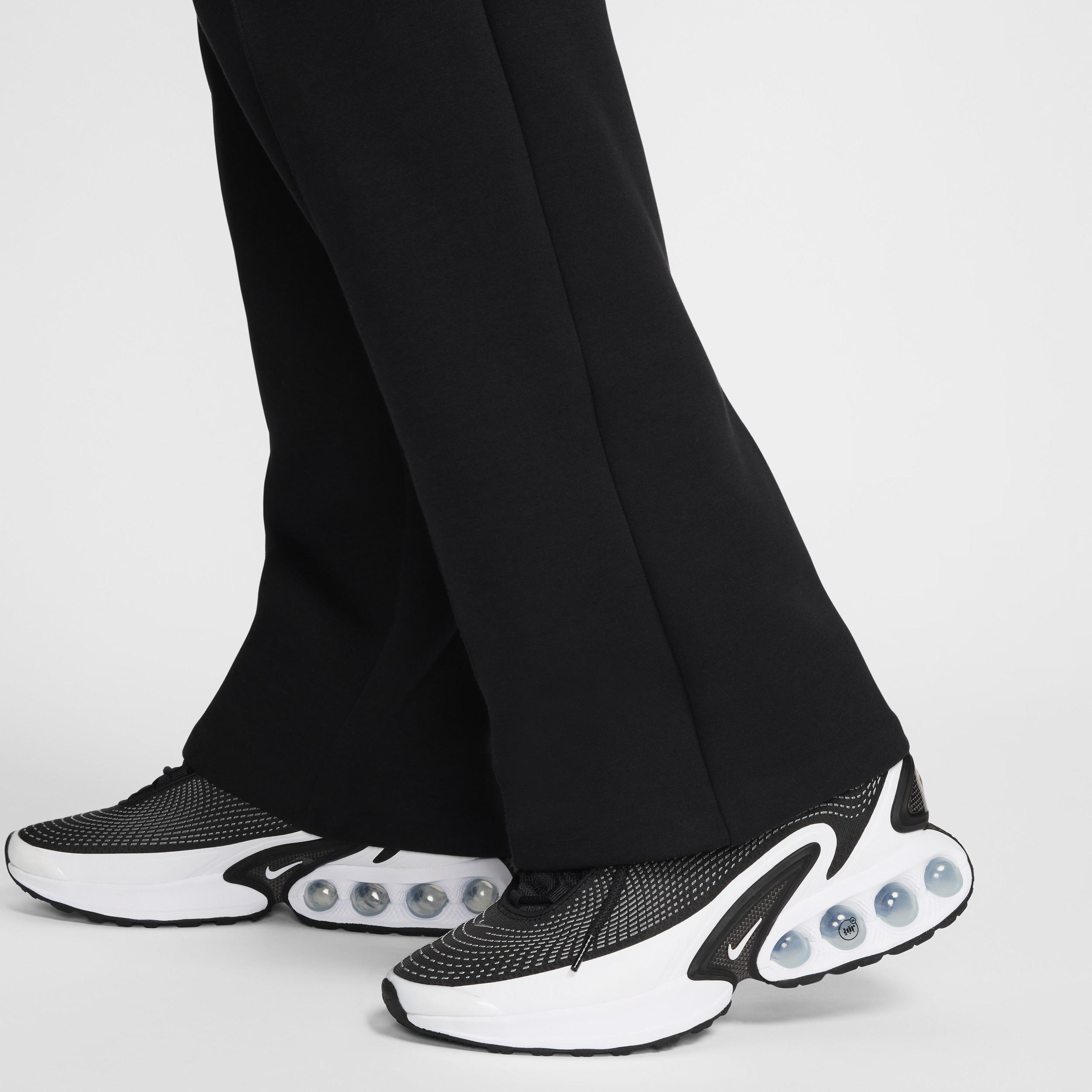 Nike Men's Tech Tailored Fleece Pants Product Image