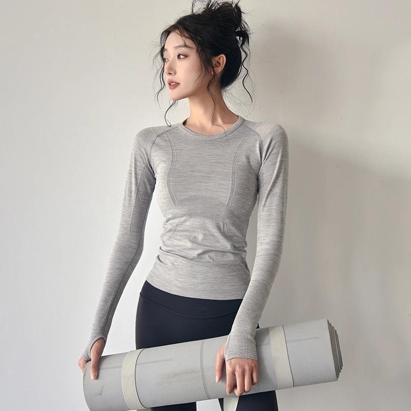 Long-Sleeve Crewneck Crop Sports Top Product Image