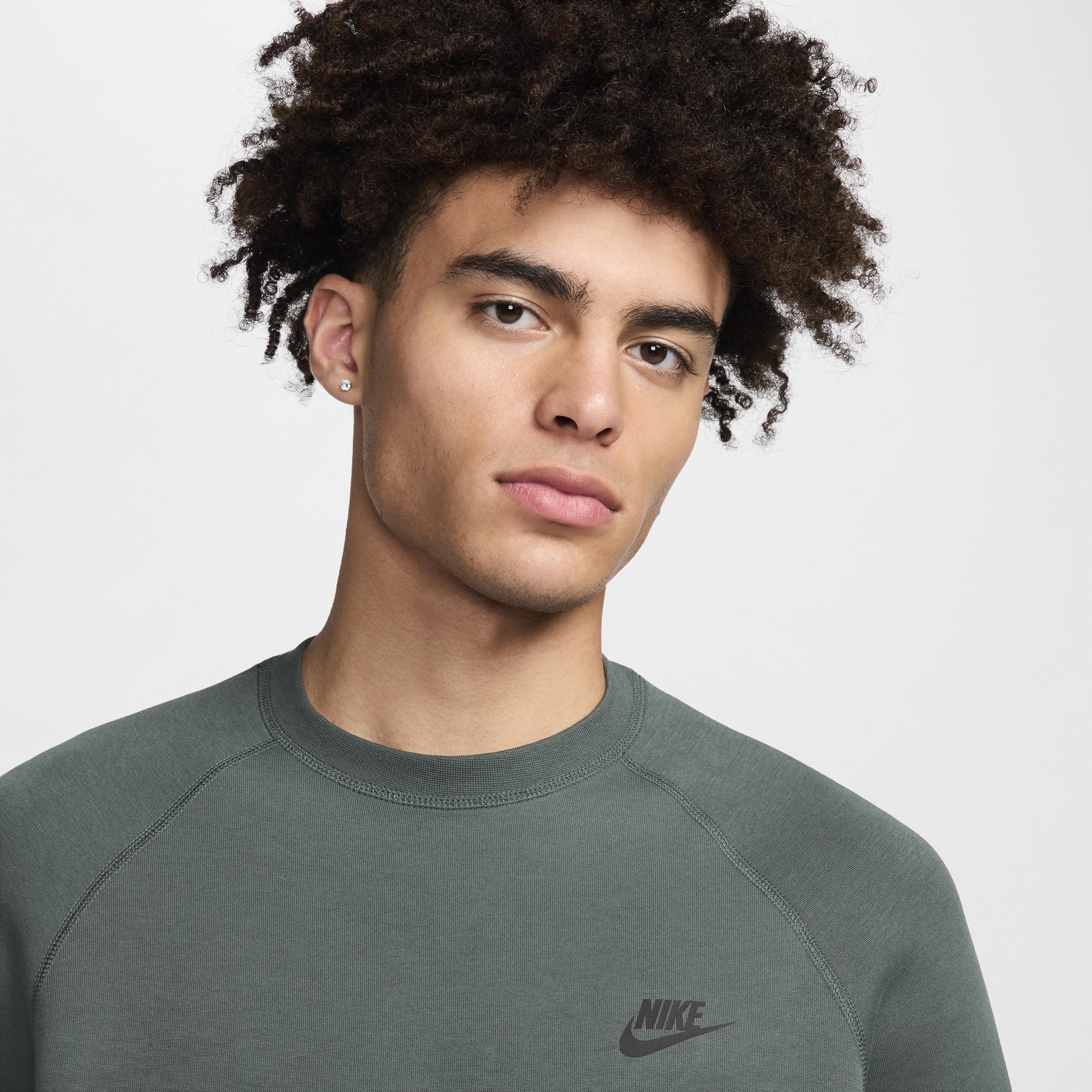 Men's Nike Sportswear Tech Fleece Crew Product Image