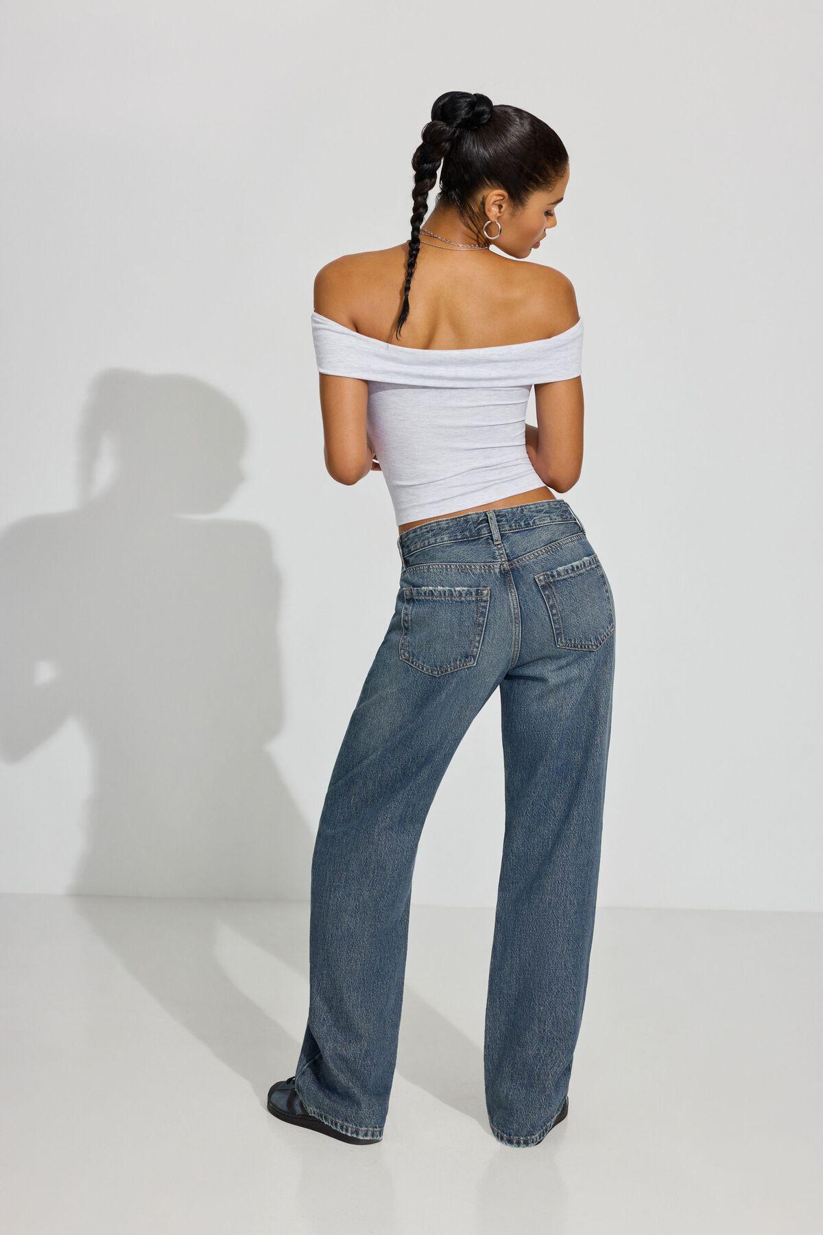 Slouchy Jeans Product Image