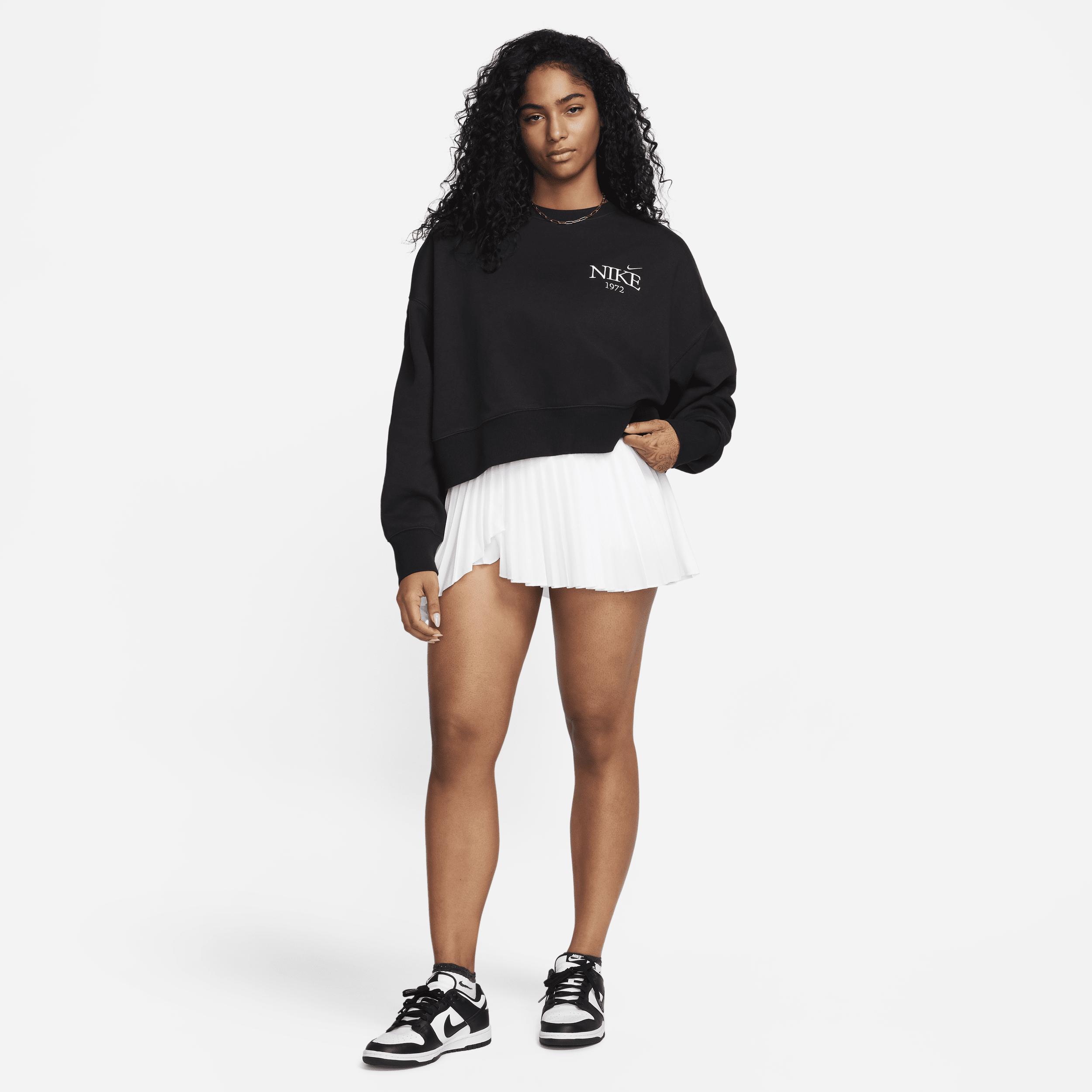 Womens Nike Sportswear Phoenix Fleece Oversized Cropped Crew-Neck Sweatshirt Product Image