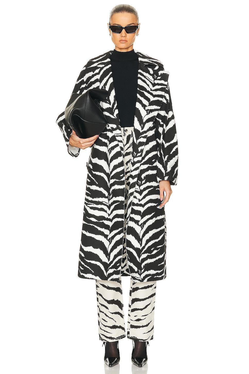 ALAÏA Trench Coat in Black,White product image