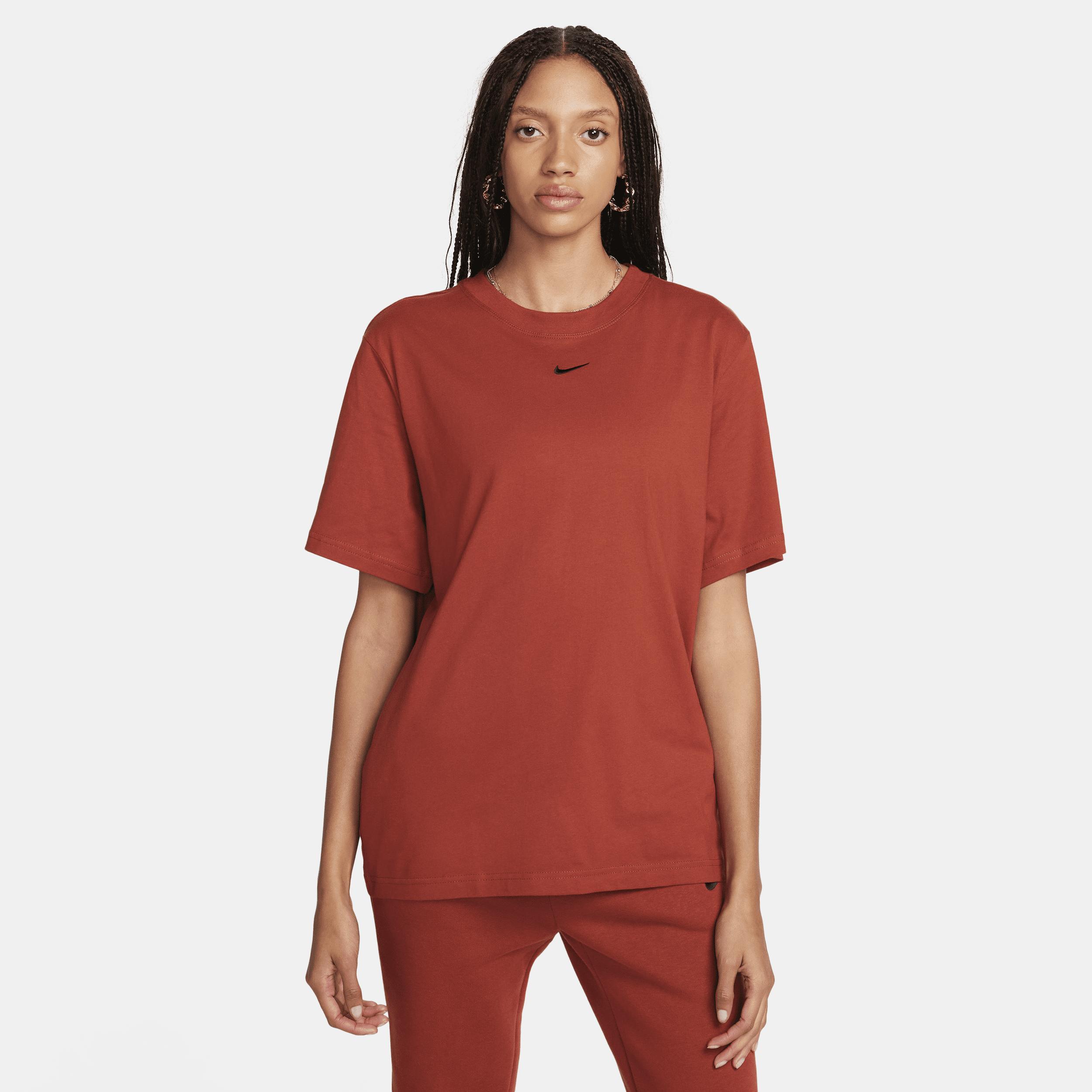 Women's Nike Sportswear Essential T-Shirt Product Image