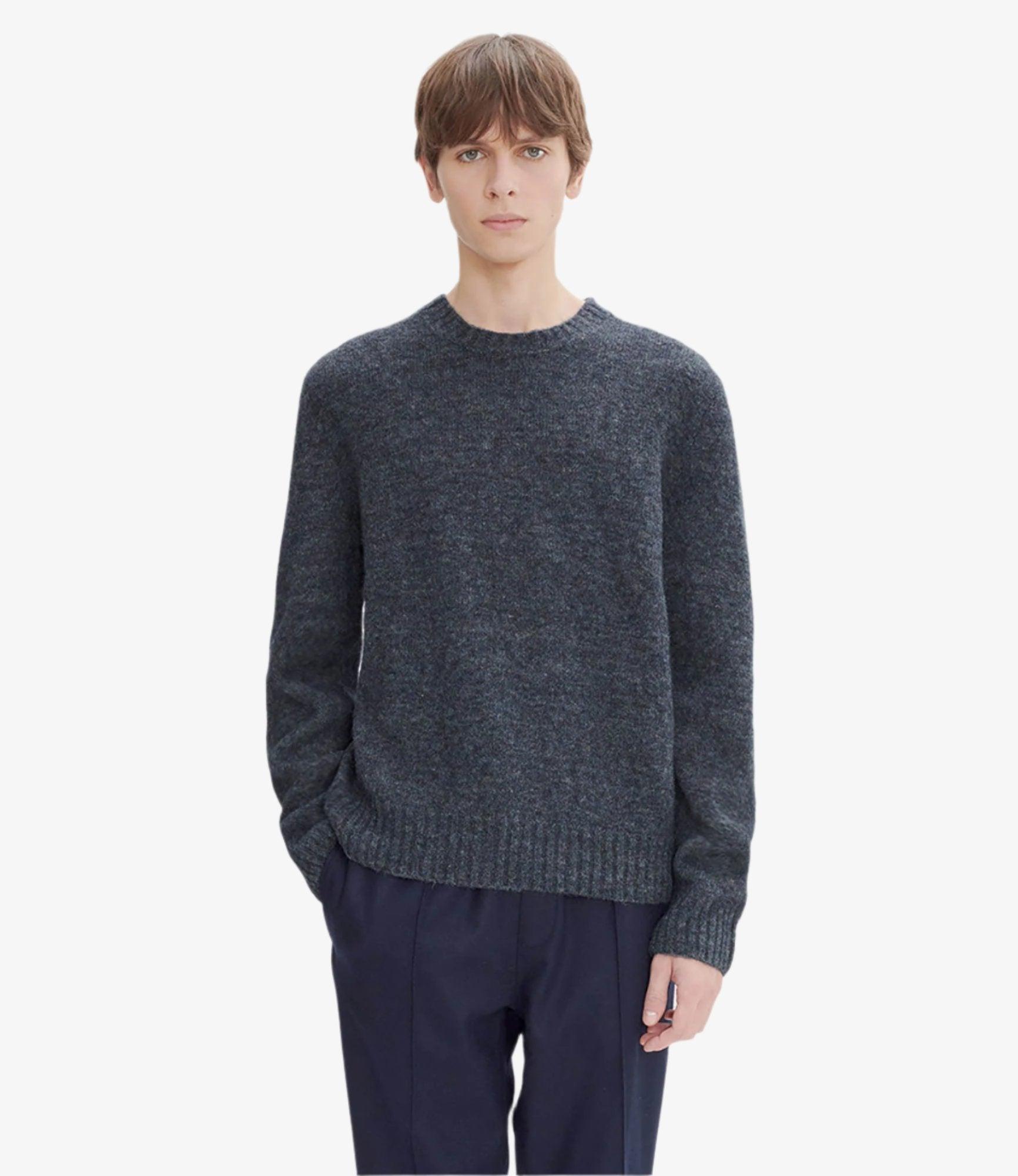 Lucas sweater Product Image