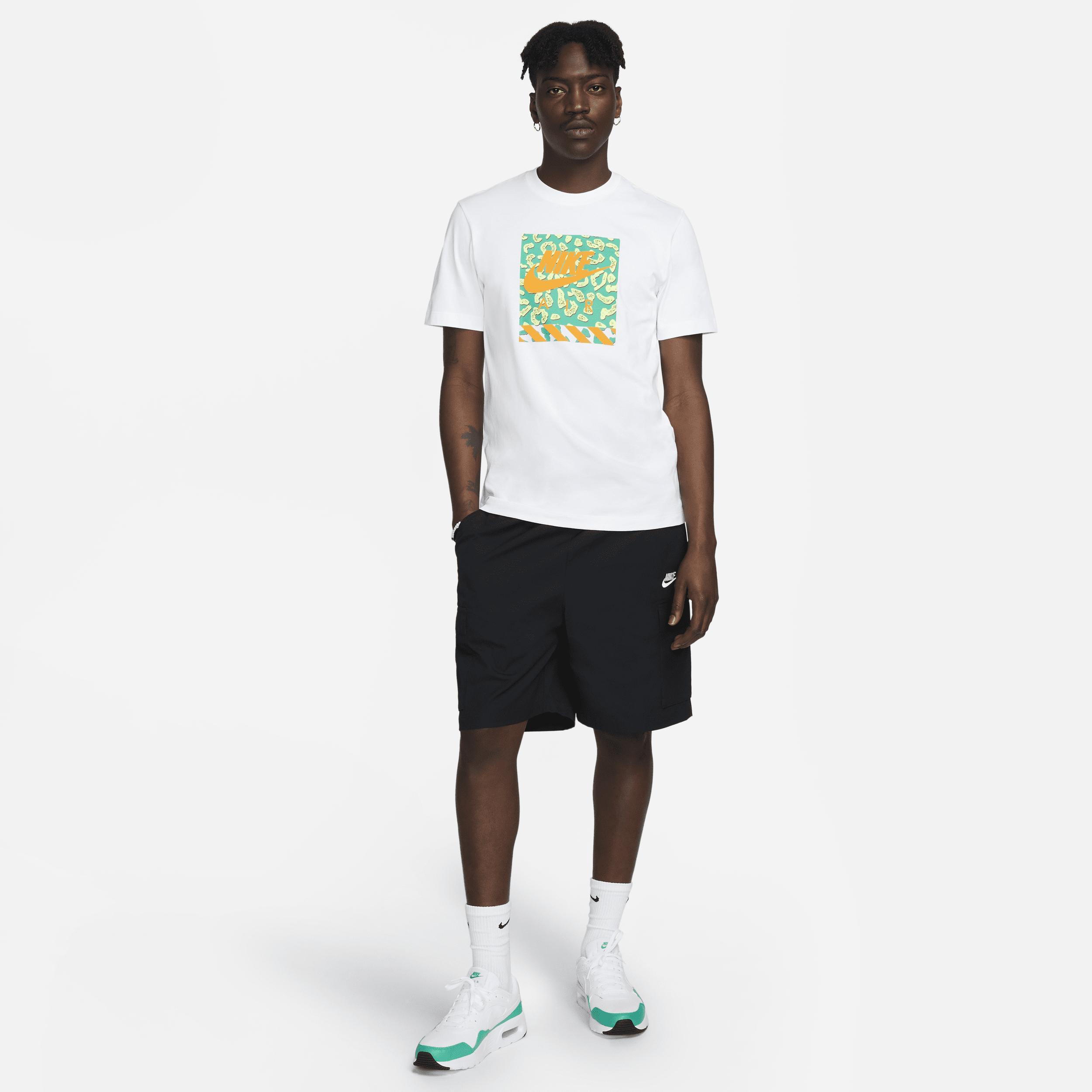 Nike Mens Club Cargo Shorts - Black/White Product Image