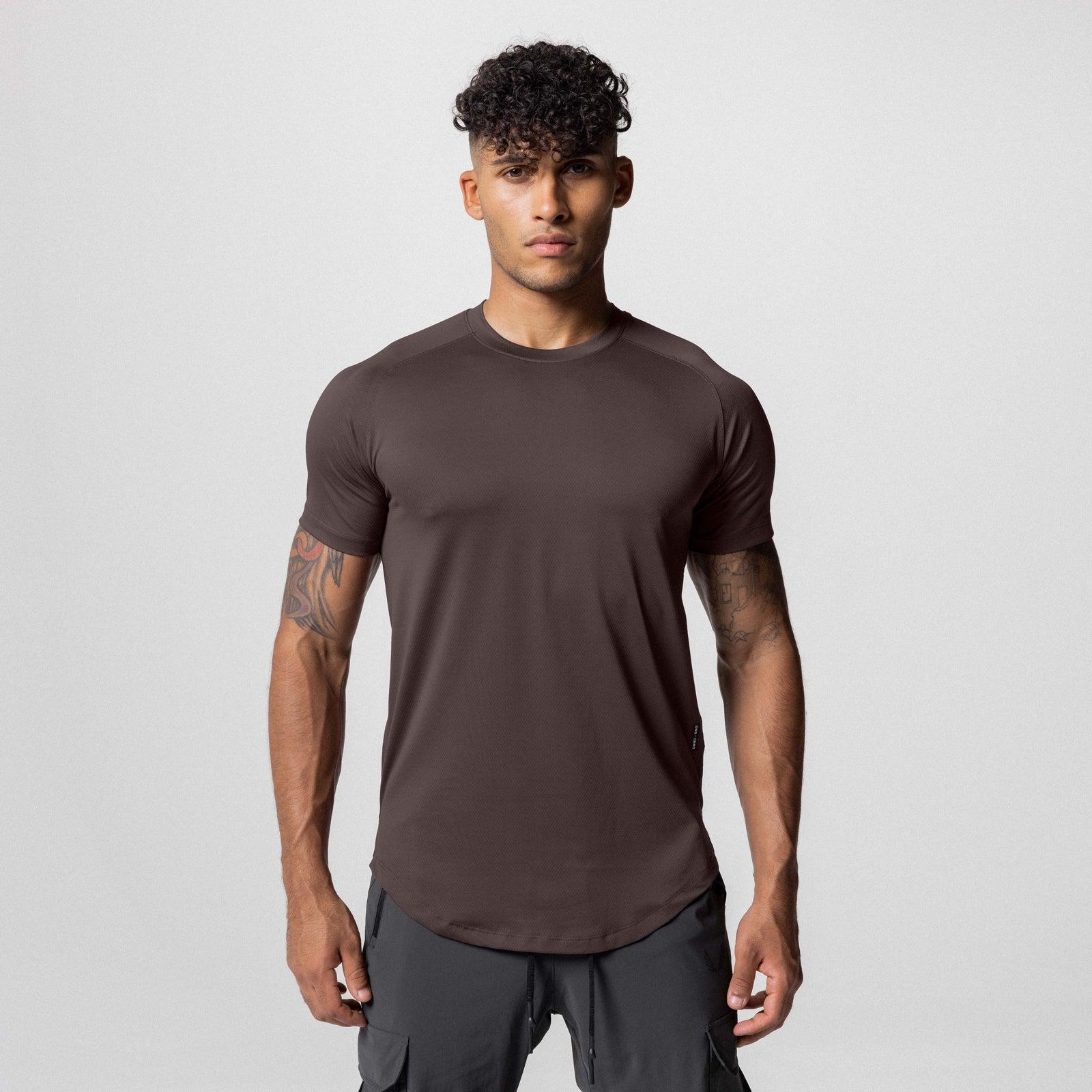 0660. AeroSilver® Established Tee - Dark Earth Male Product Image