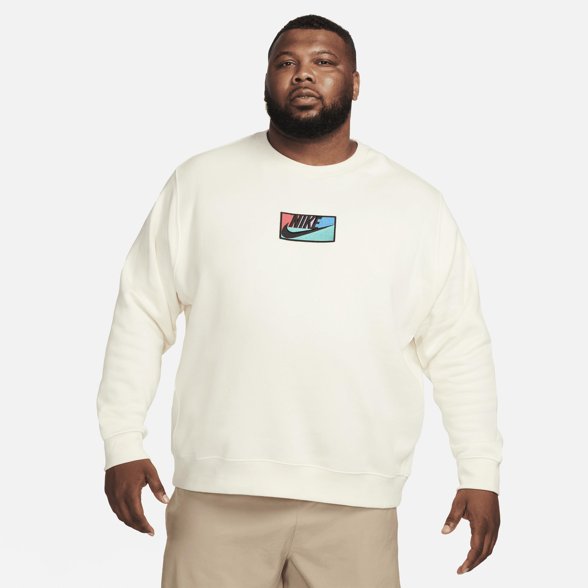 Nike Men's Club Fleece Crew Product Image