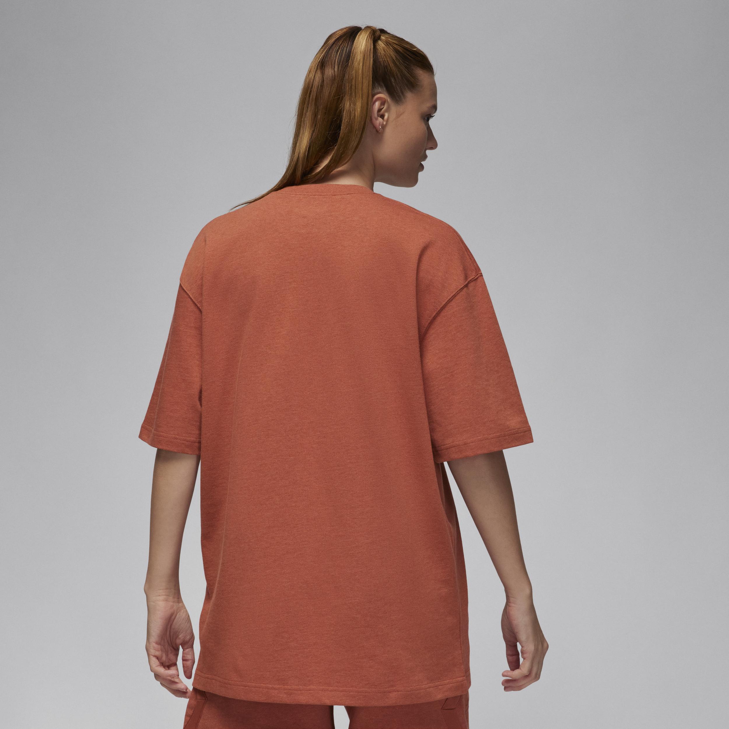 Women's Jordan Essentials Oversized T-shirt Product Image