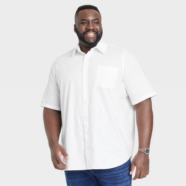 Mens Big & Tall Slim Fit Short Sleeve Poplin Button-Down Shirt - Goodfellow & Co True White XLT Product Image