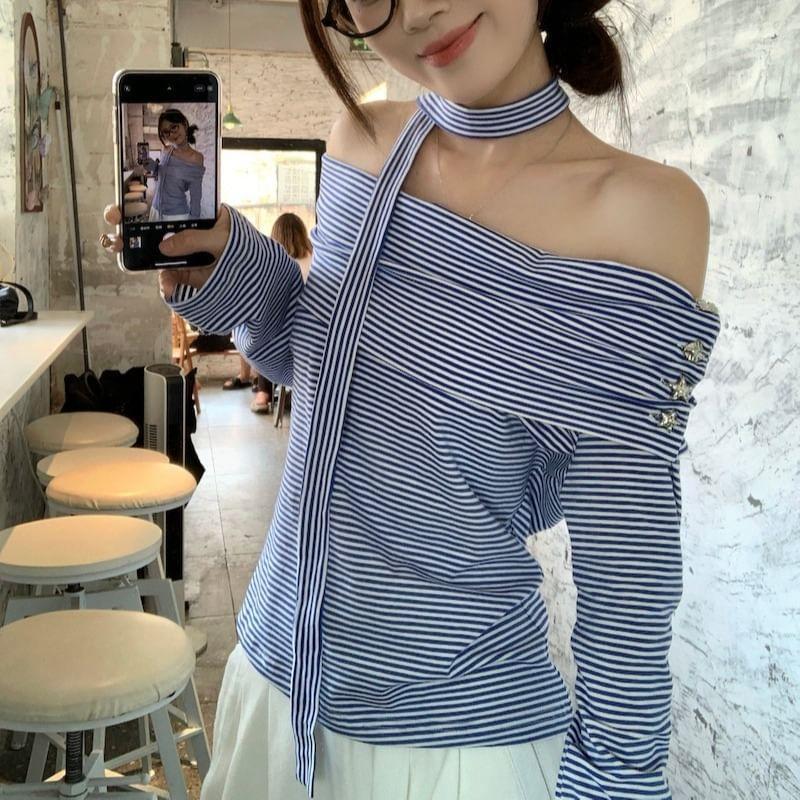 Long Sleeve Off-Shoulder Striped Loose-Fit Top Product Image