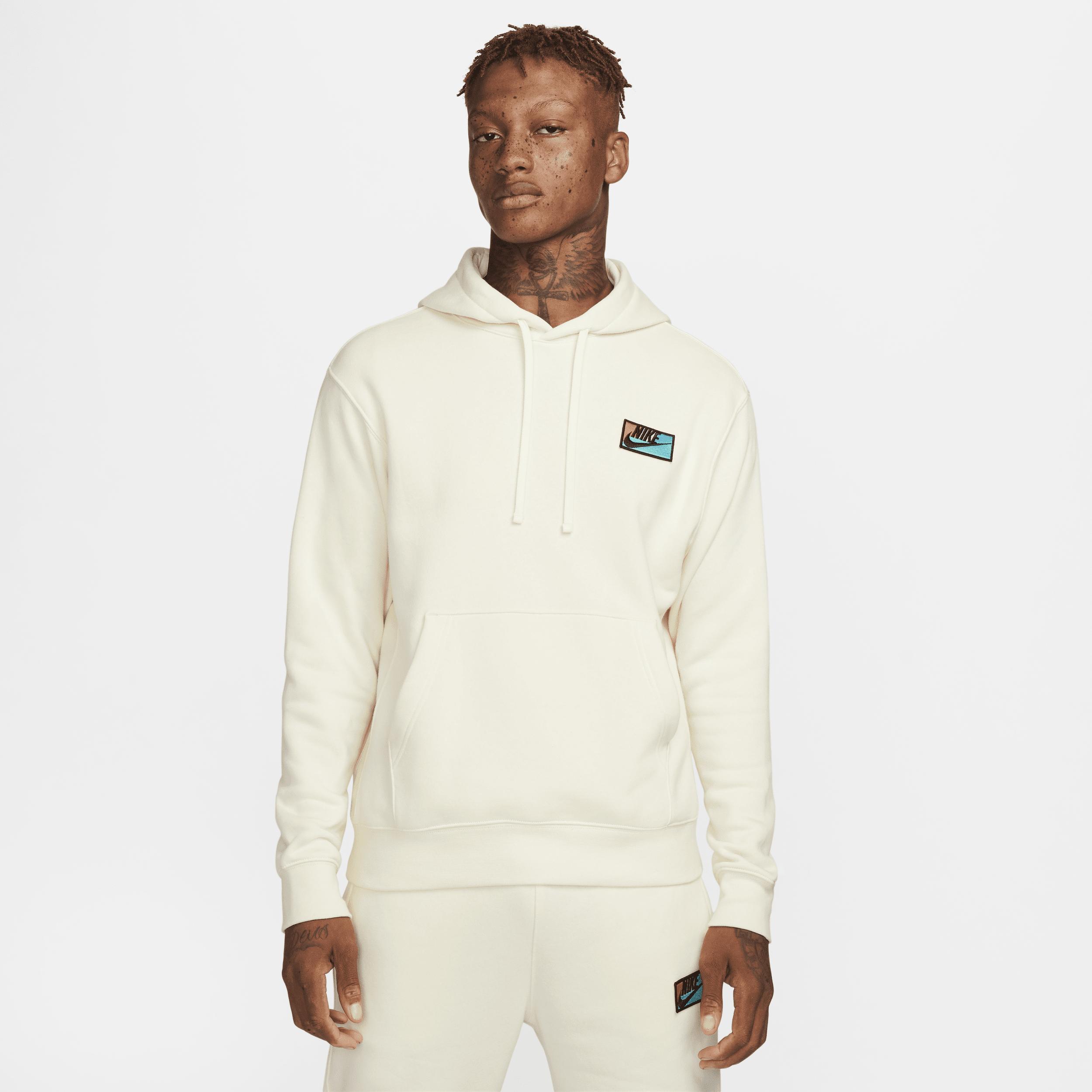 Nike Men's Club Fleece Patch Pullover Hoodie Product Image