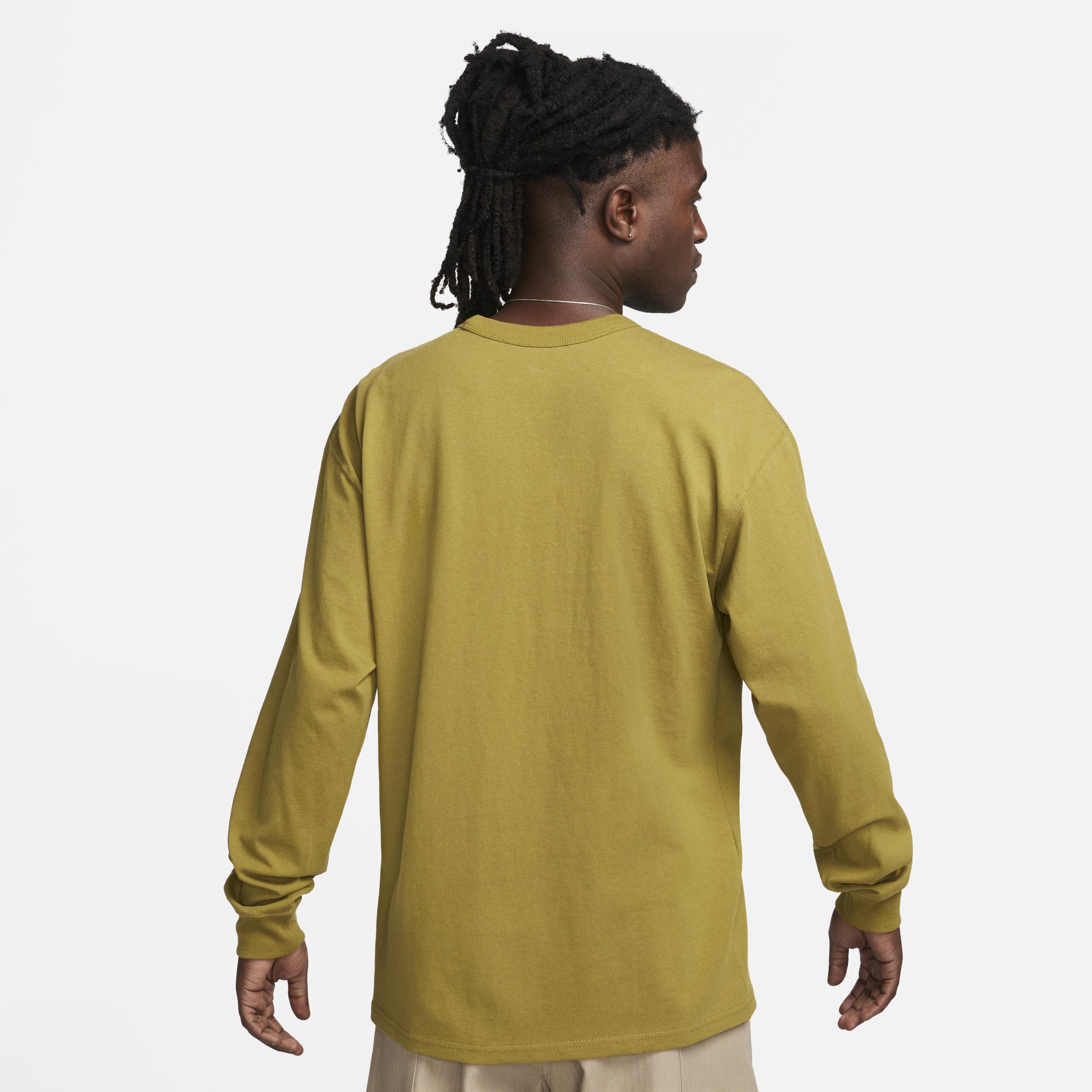 Men's Nike Sportswear Premium Essentials Long-Sleeve T-Shirt Product Image