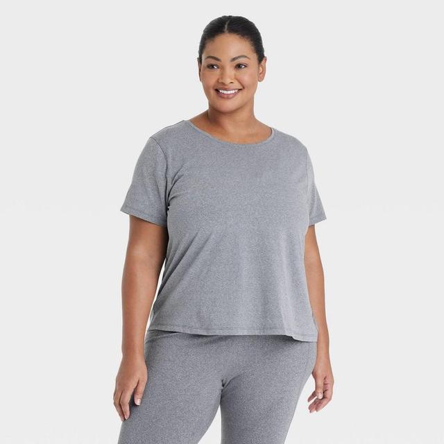 Womens Essential Crewneck Short Sleeve T-Shirt - All In Motion Heathered Black 3X Product Image