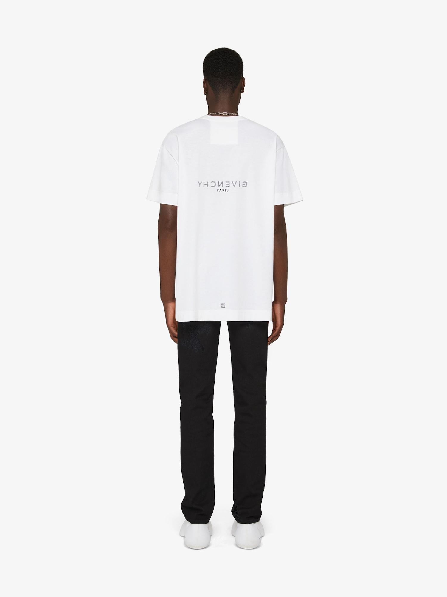 GIVENCHY Reverse oversized t-shirt in cotton Product Image