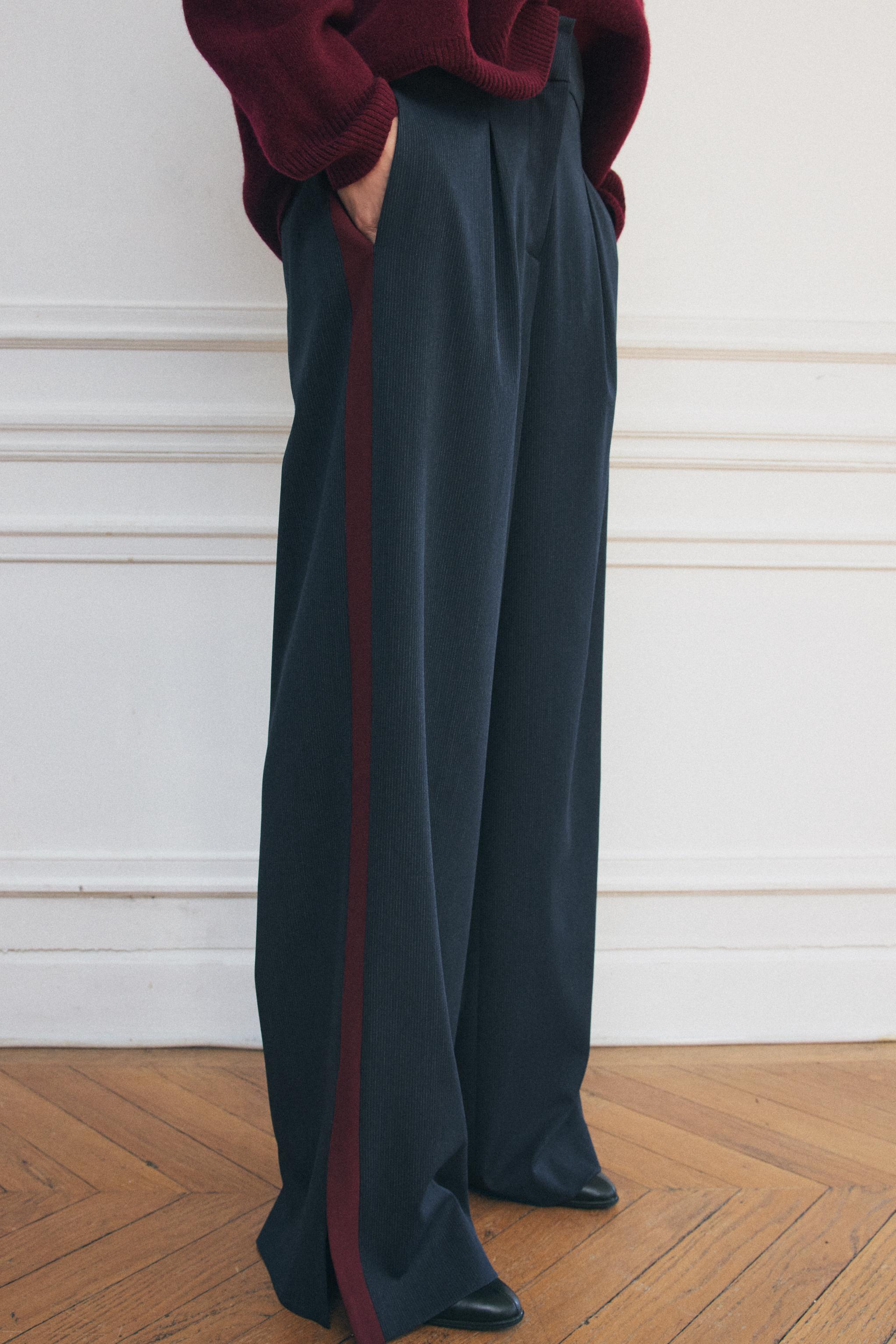 SIDE STRIPE PANTS ZW COLLECTION Product Image