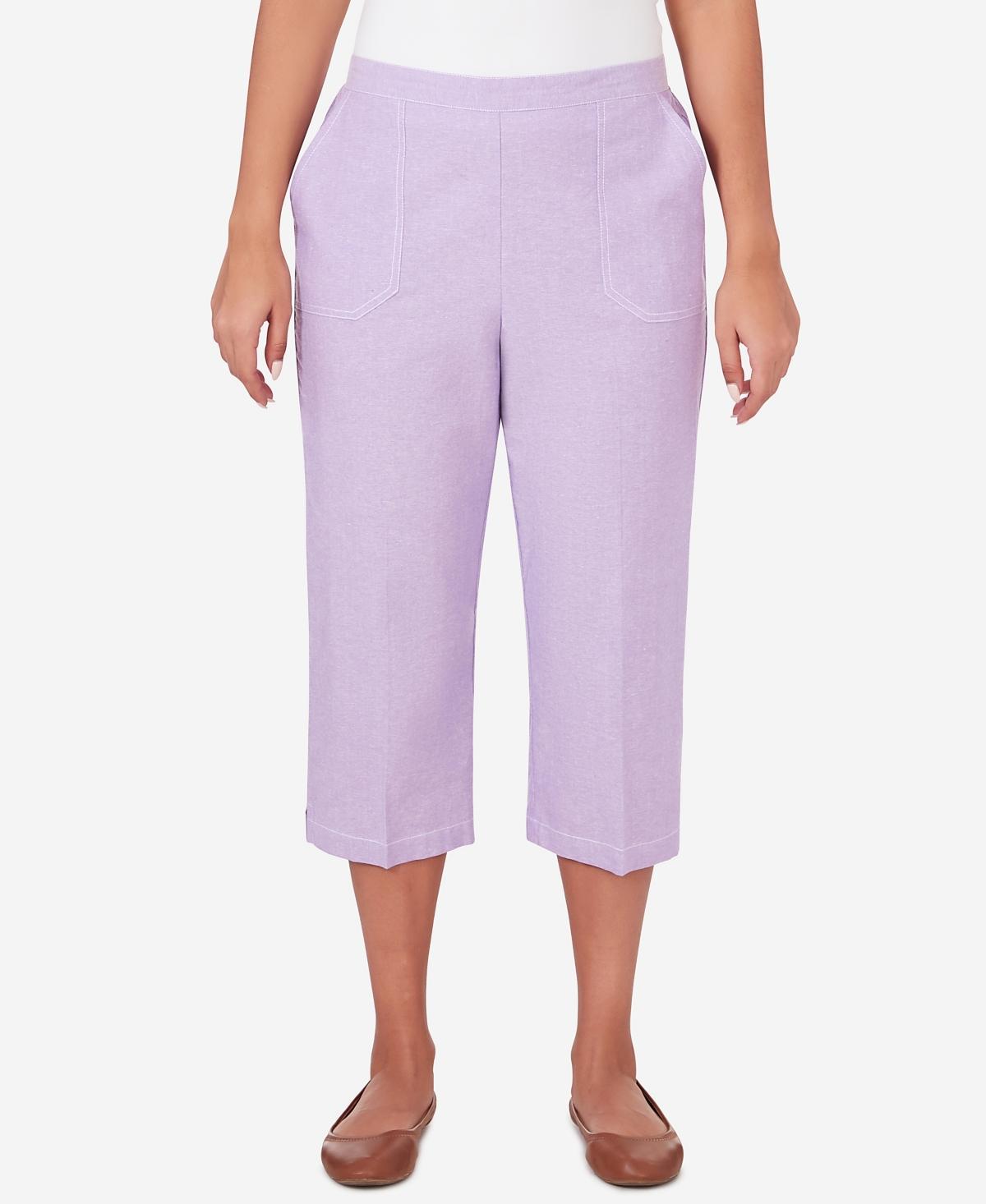 Women's Garden Party Chambray Pull-On Capri Pants Product Image