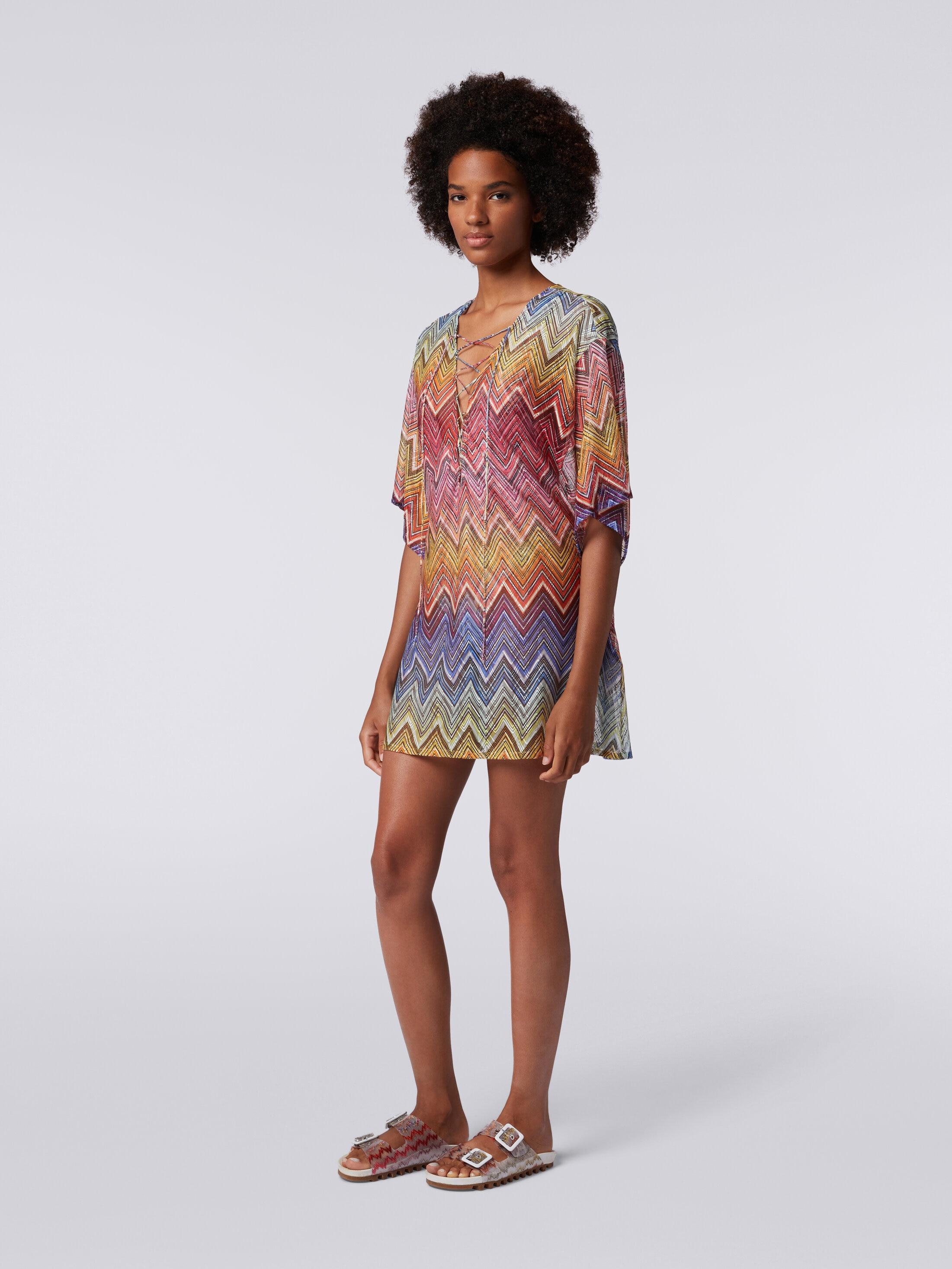 Short zigzag print cover up kaftan Product Image