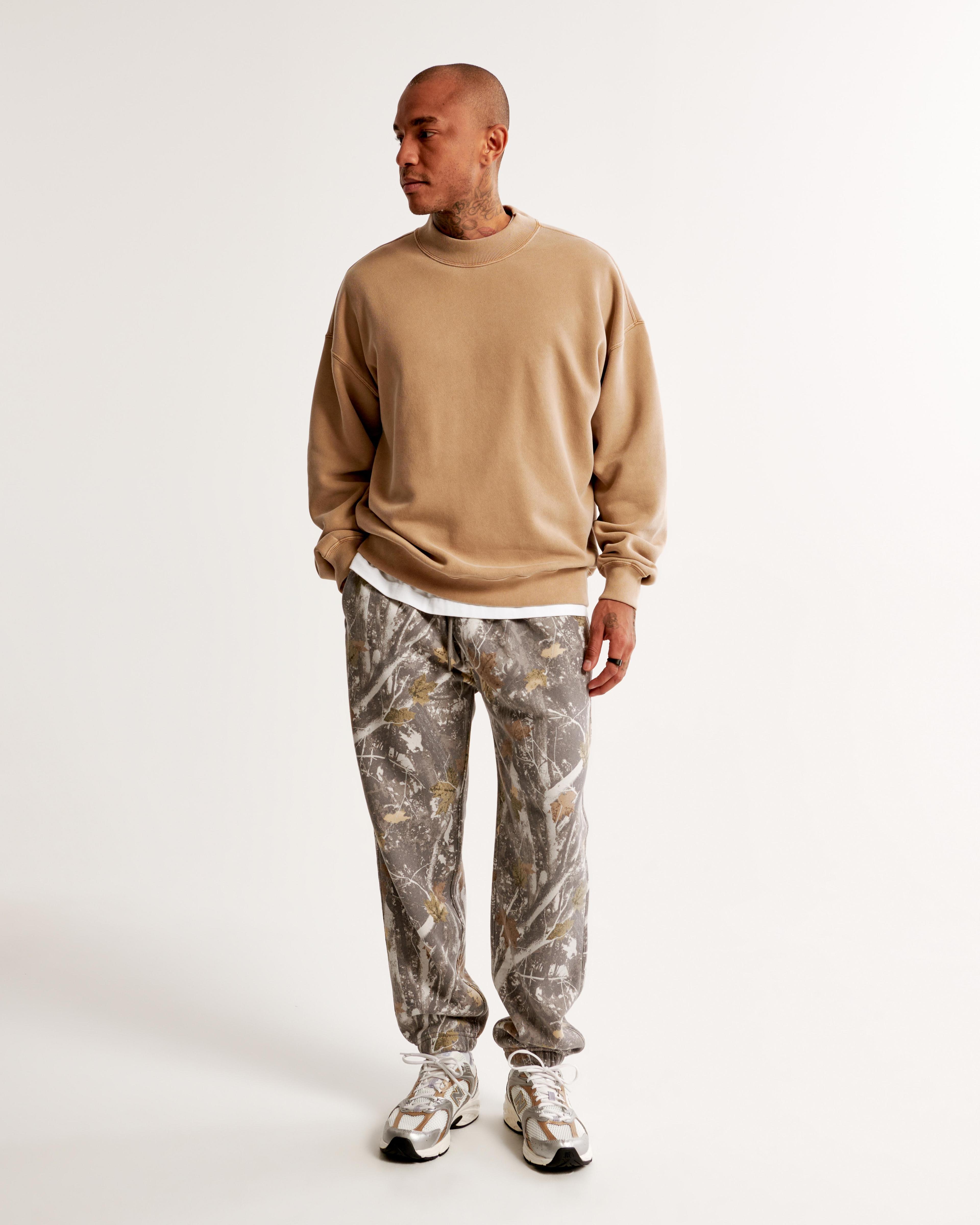 Essential Sweatpant Product Image