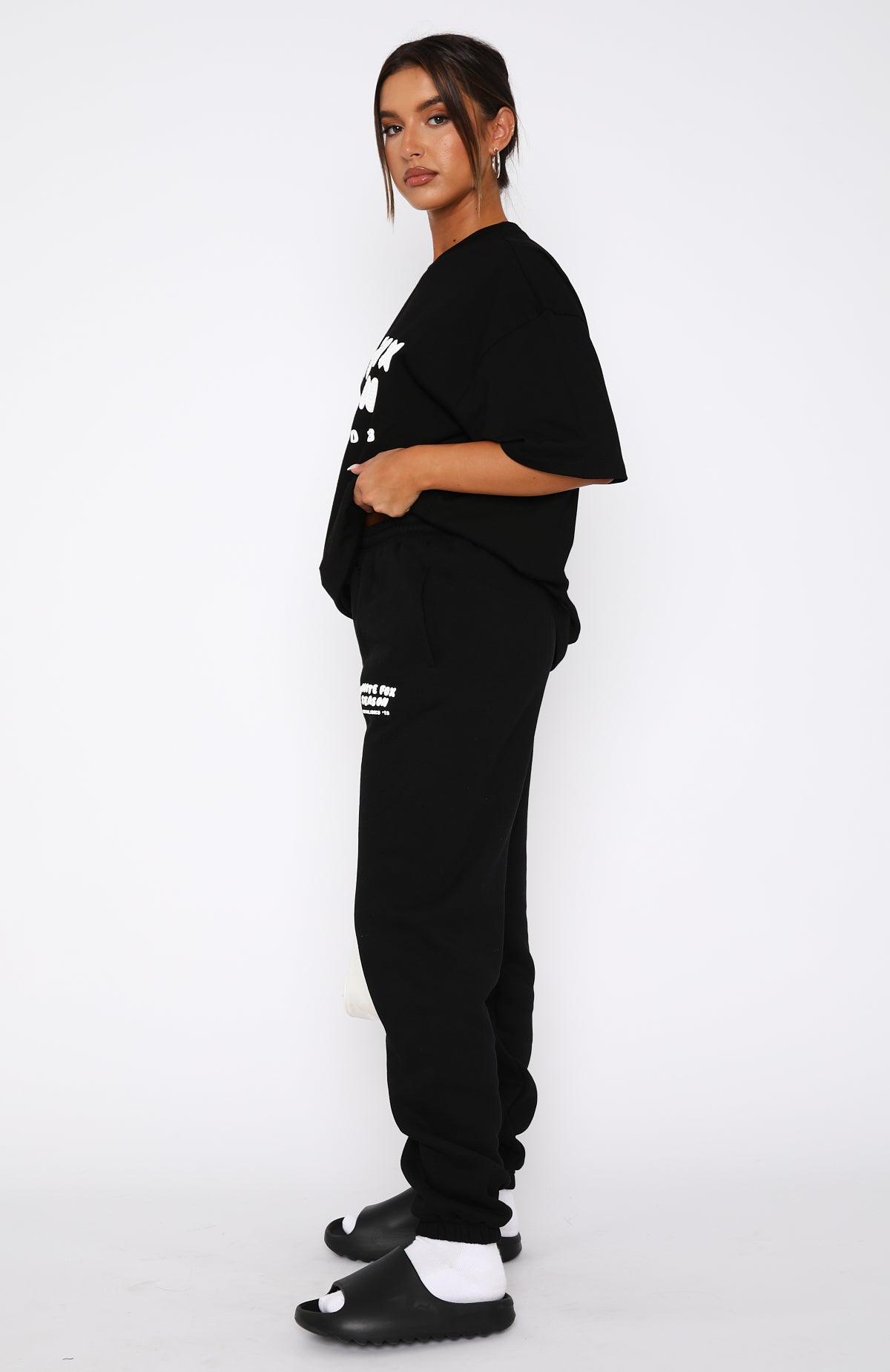 The Main Season Sweatpants Black Product Image