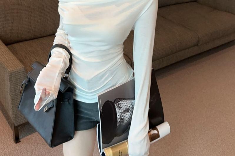 Long-Sleeve Halter Neck Off-Shoulder Plain Ruched Slim Fit Tee Product Image