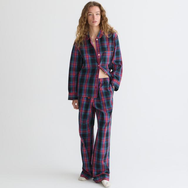 Long-sleeve cotton poplin pajama set in black Stewart tartan Product Image