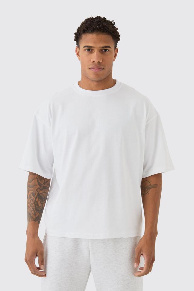 Oversized Boxy Basic T-shirt | boohooMAN USA Product Image