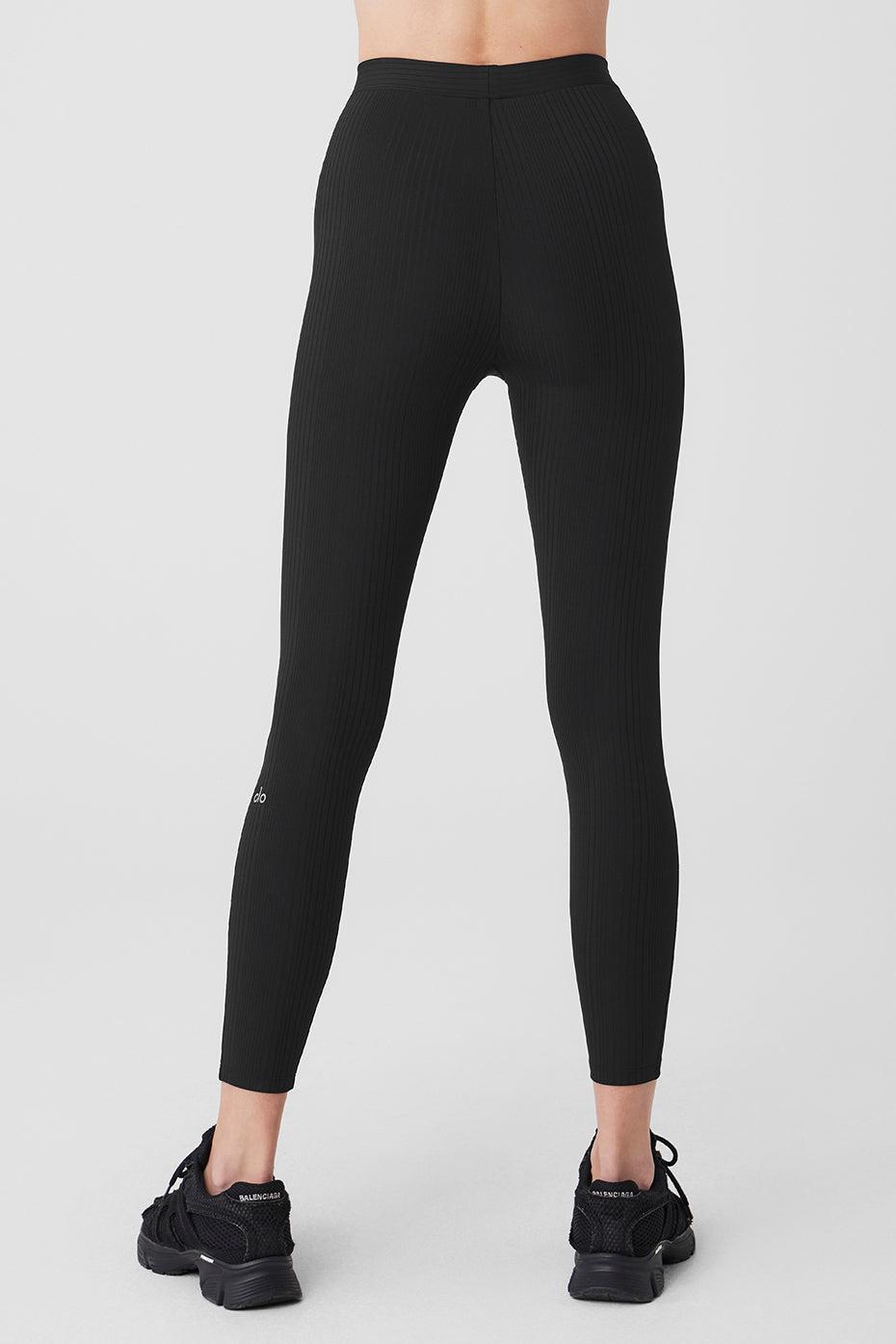 High-Waist 7/8 Run It Back Legging - Black Product Image