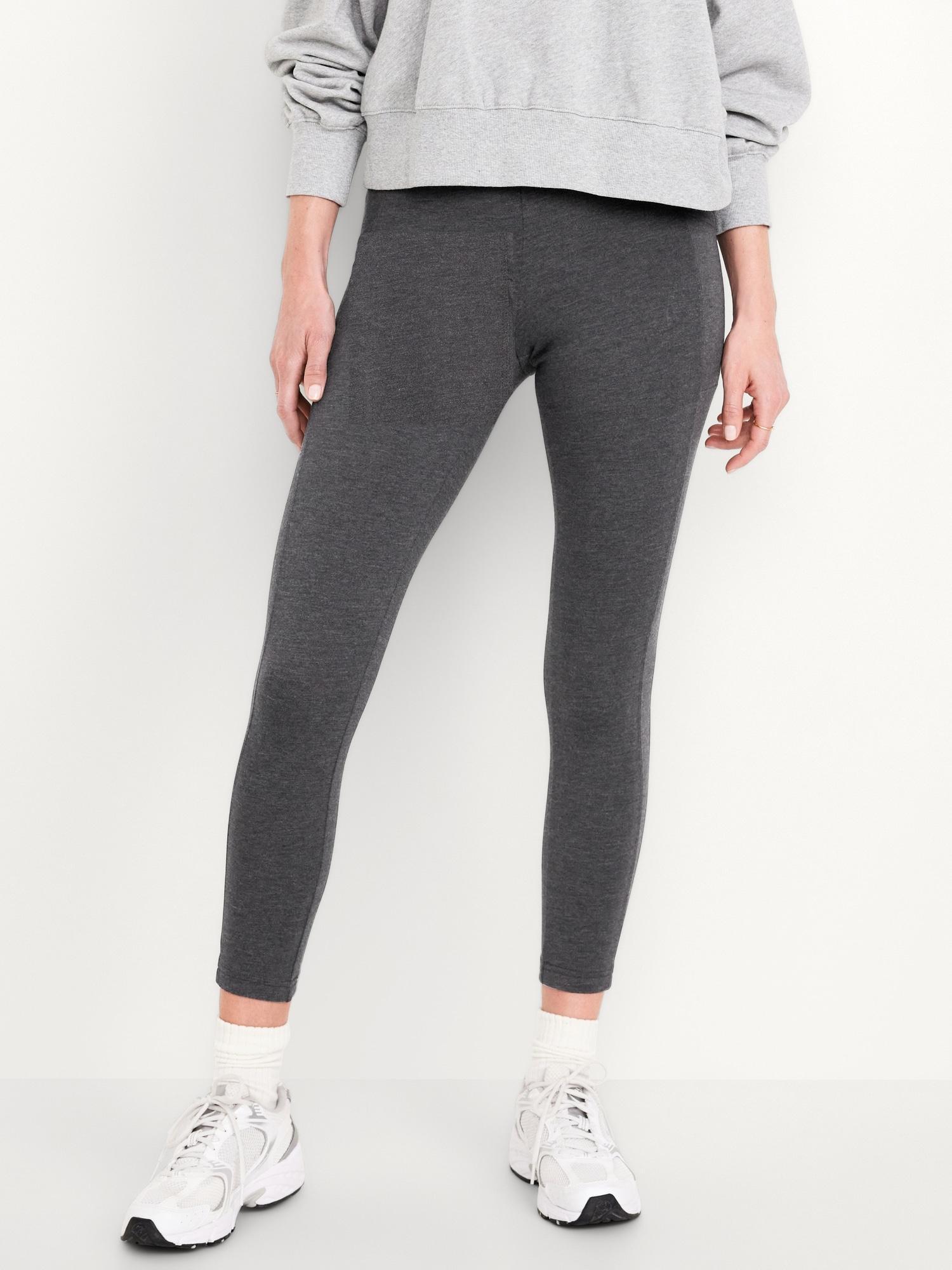 High-Waisted Side Pocket 7/8 Leggings Product Image