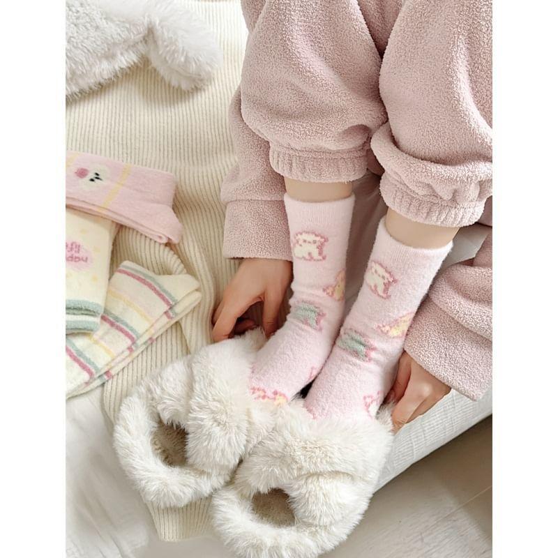 Patterned Fleece Short Socks Product Image