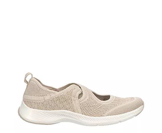 Skechers Womens Vapor Foam Move Sneaker Product Image