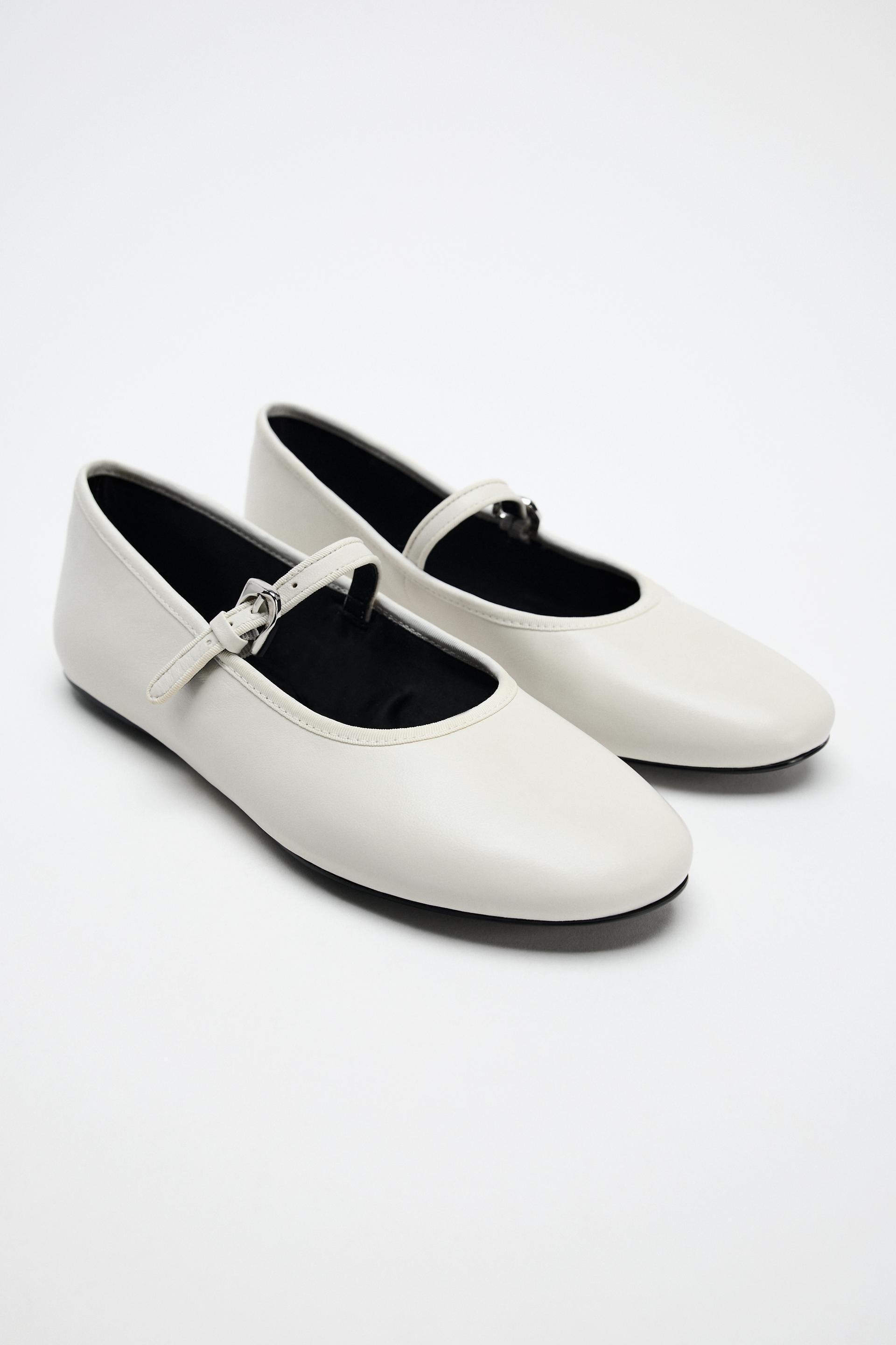 LEATHER BALLET FLATS Product Image