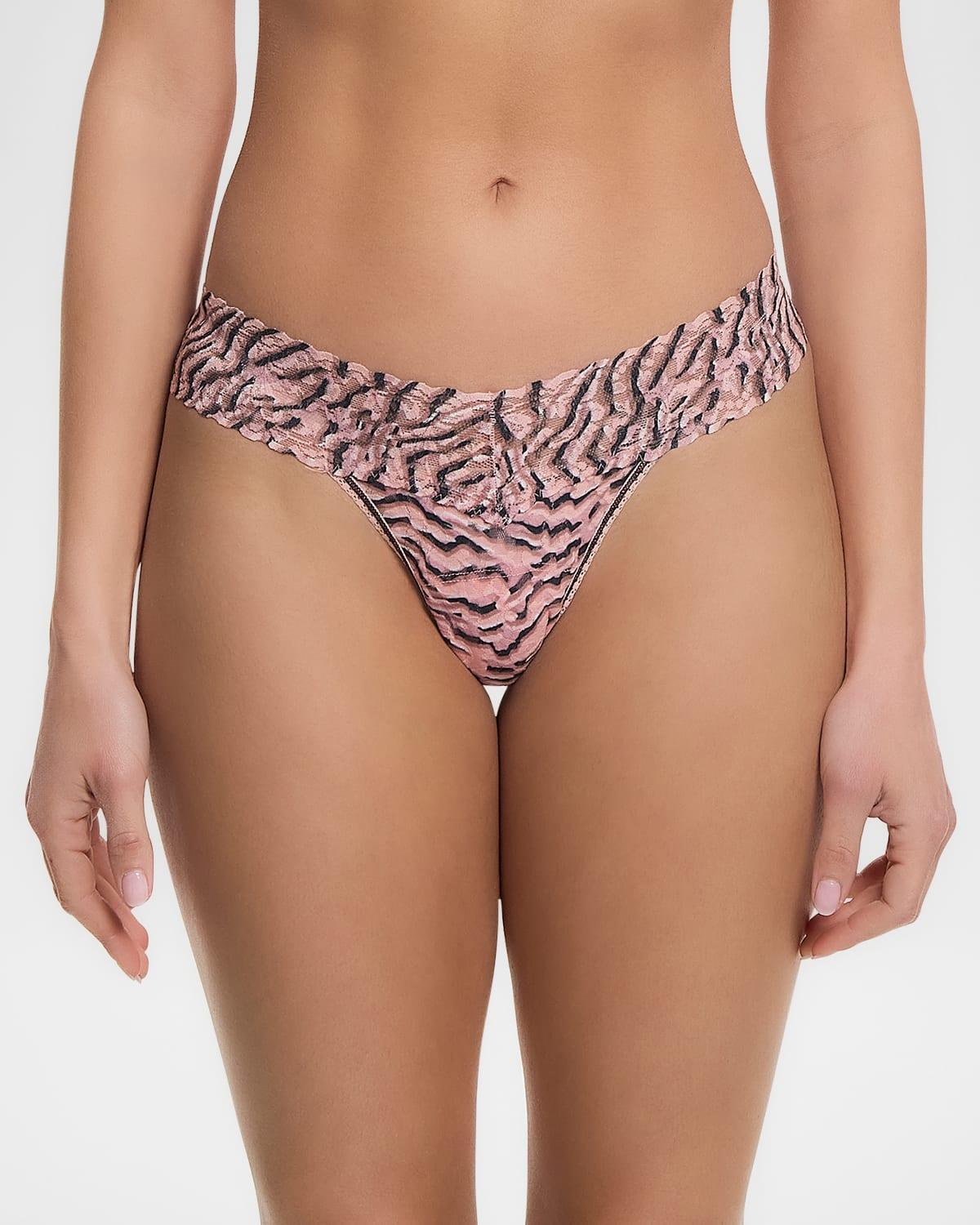 Printed Low-Rise Signature Lace Thong Product Image