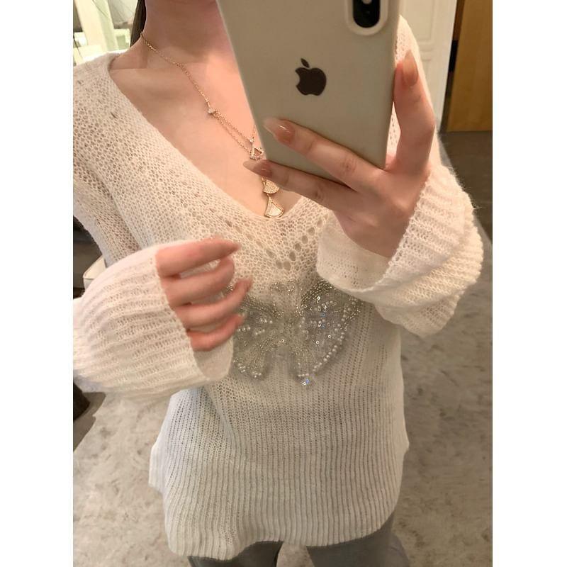 Long Sleeve V-Neck Butterfly Patterned Beaded Knit Top Product Image