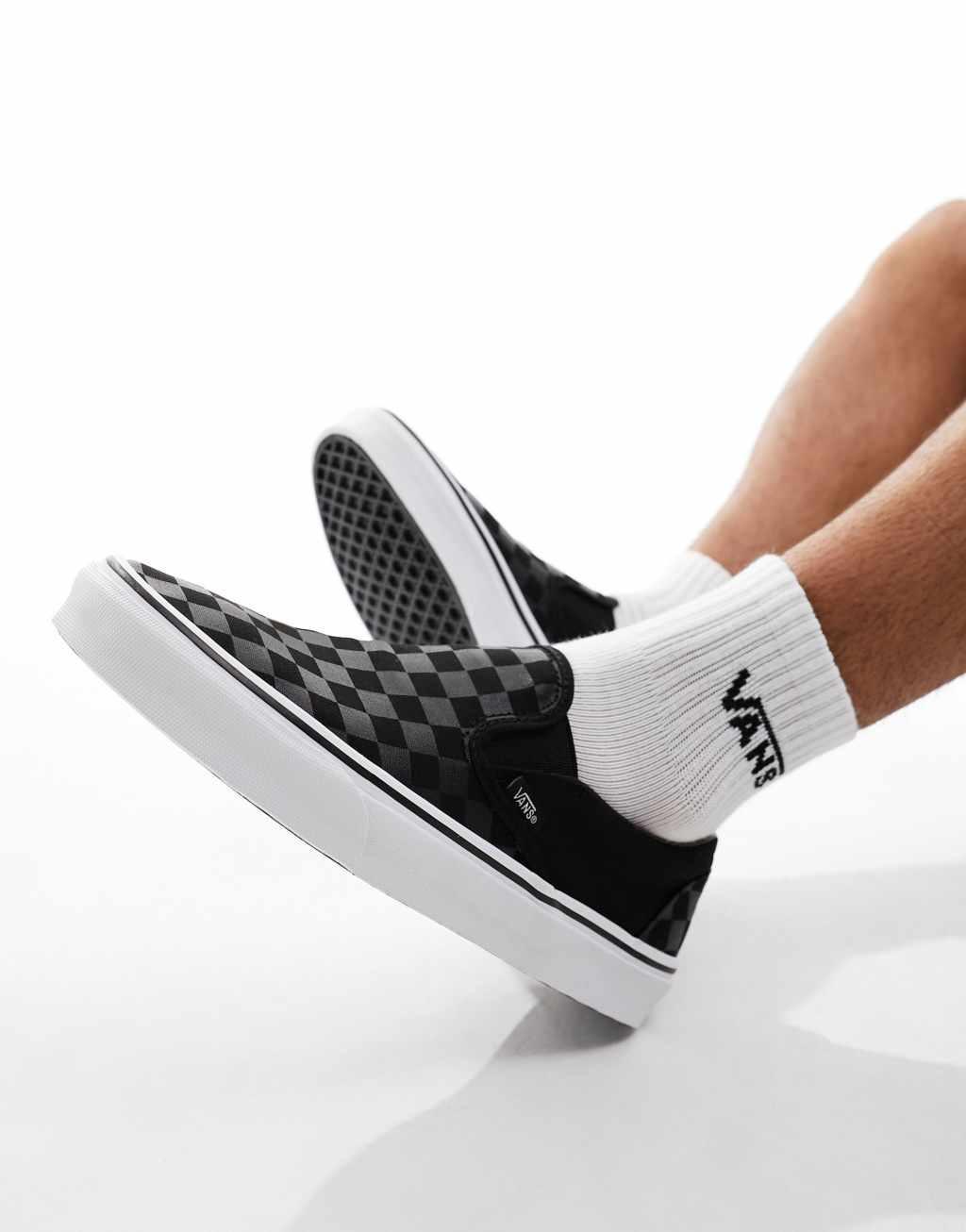 Vans Classic slip-on sneakers with checkerboard print Product Image