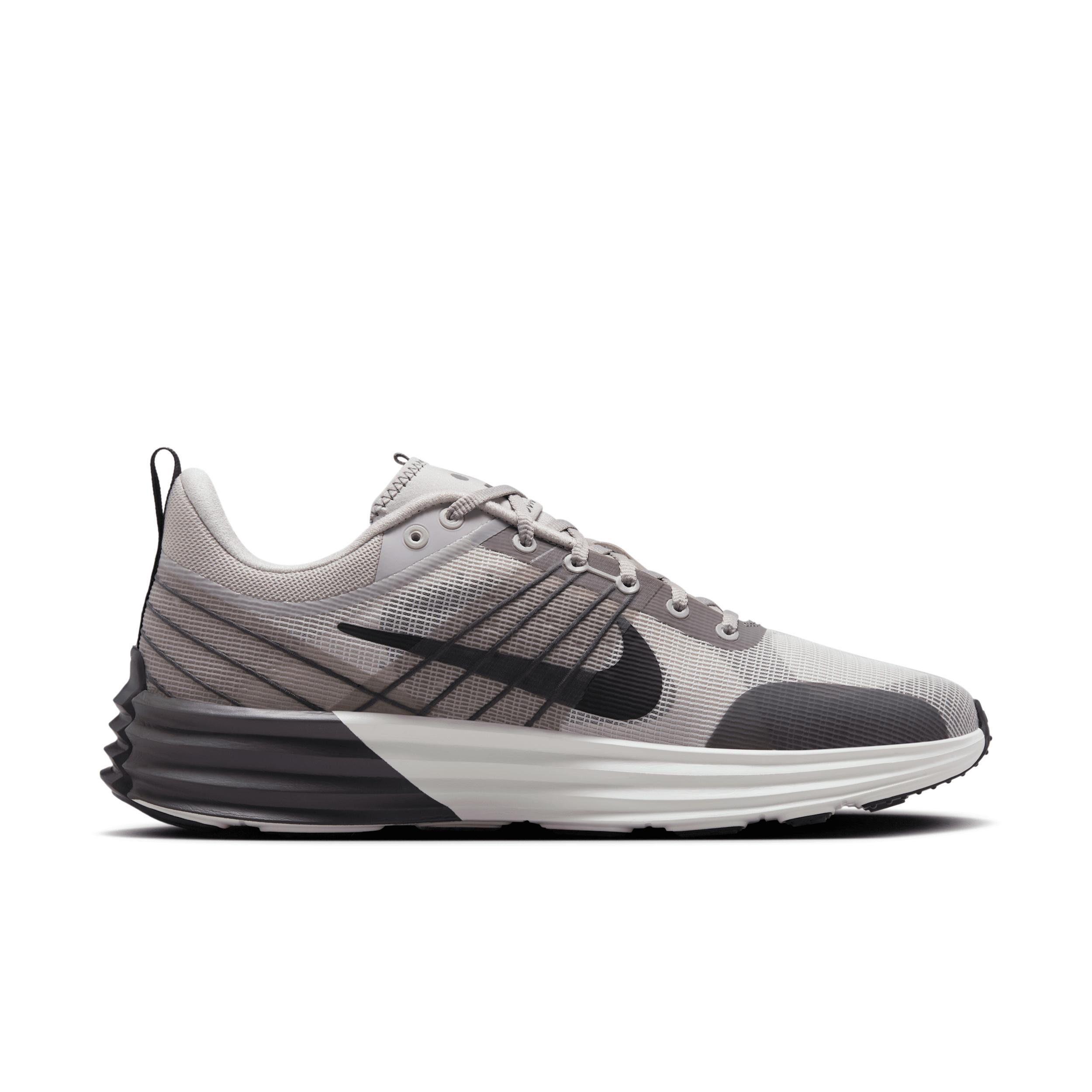 Nike Lunar Roam Men's Shoes Product Image