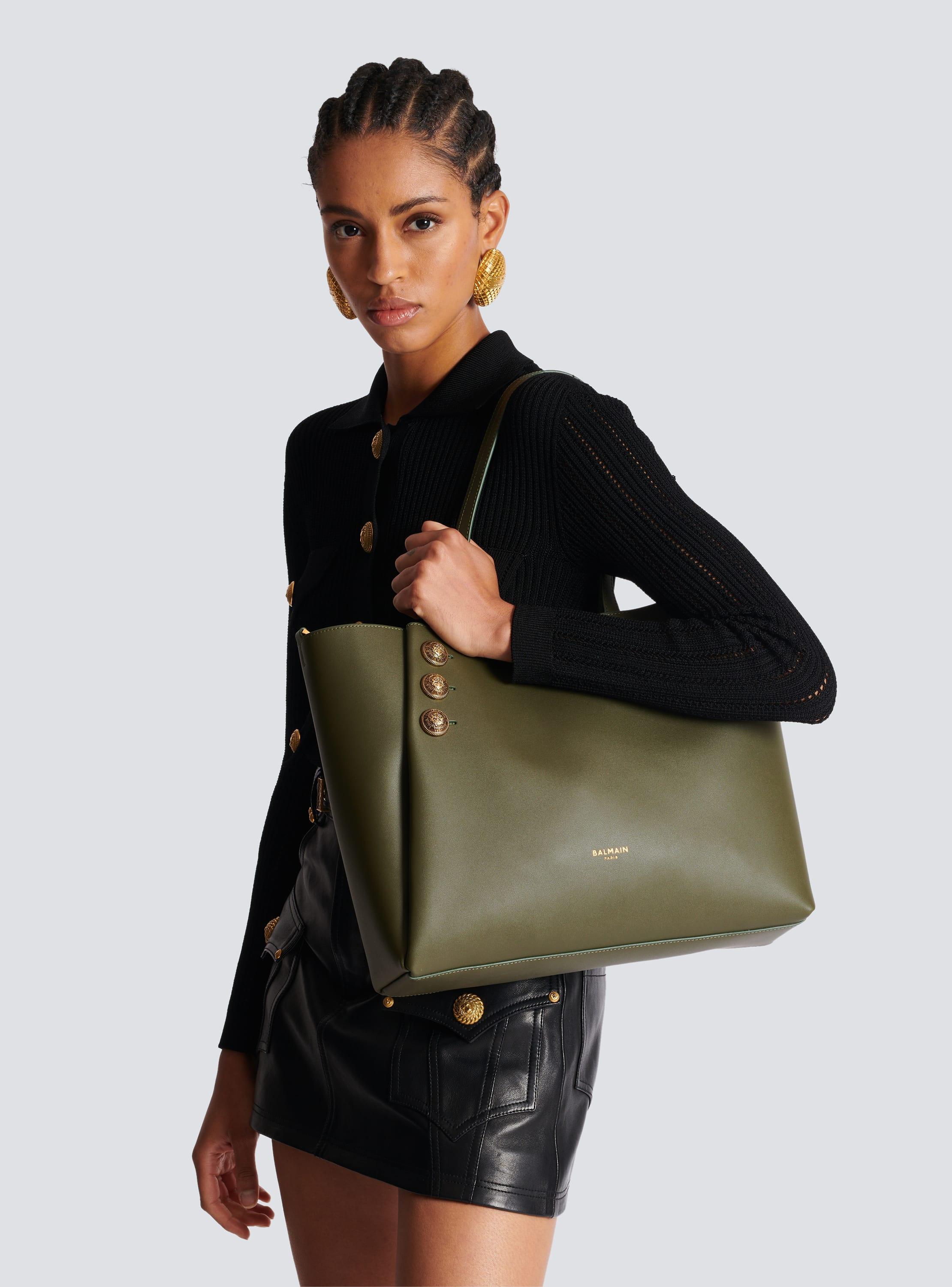 Emblème leather tote bag Product Image