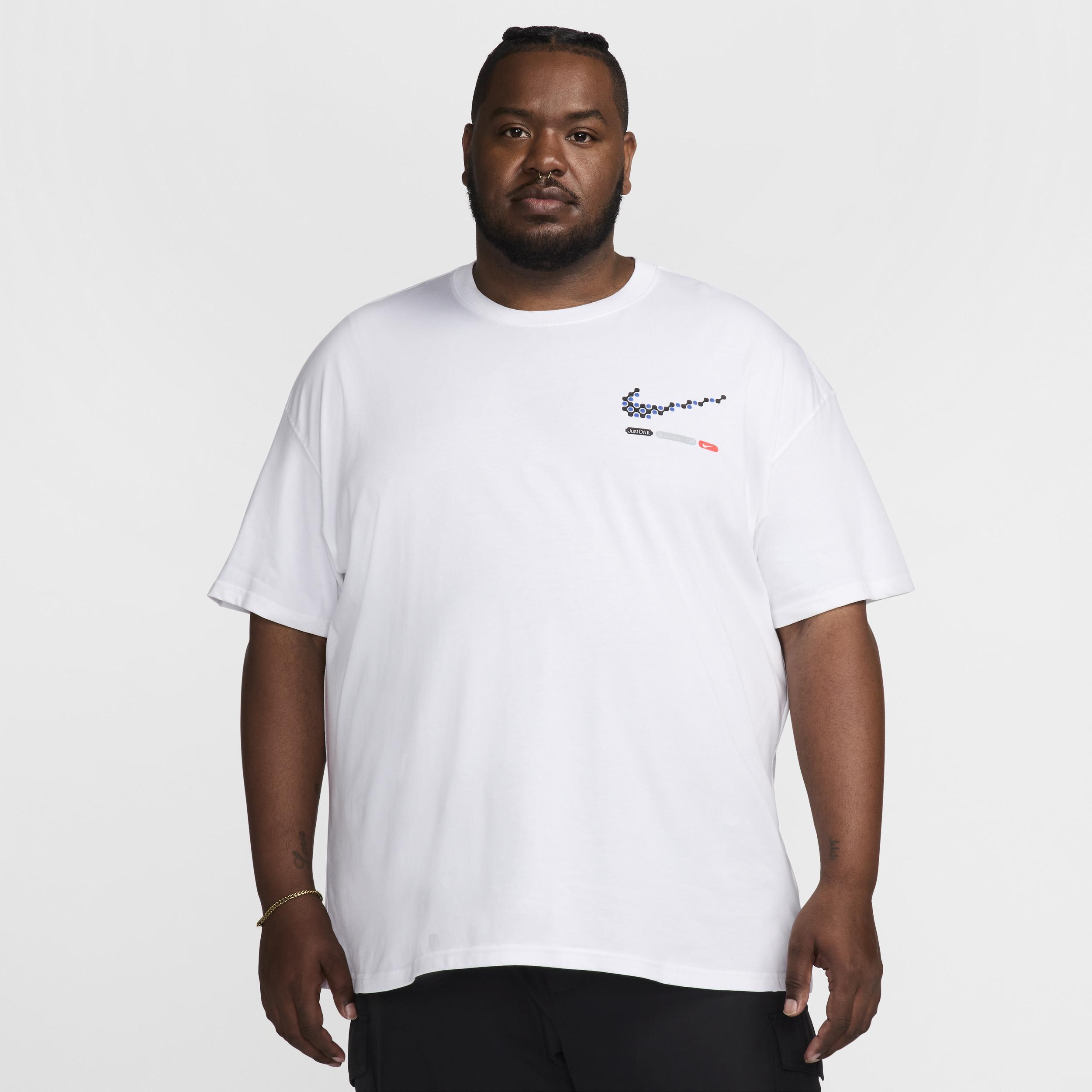 Men's Nike Sportswear Max90 T-Shirt Product Image