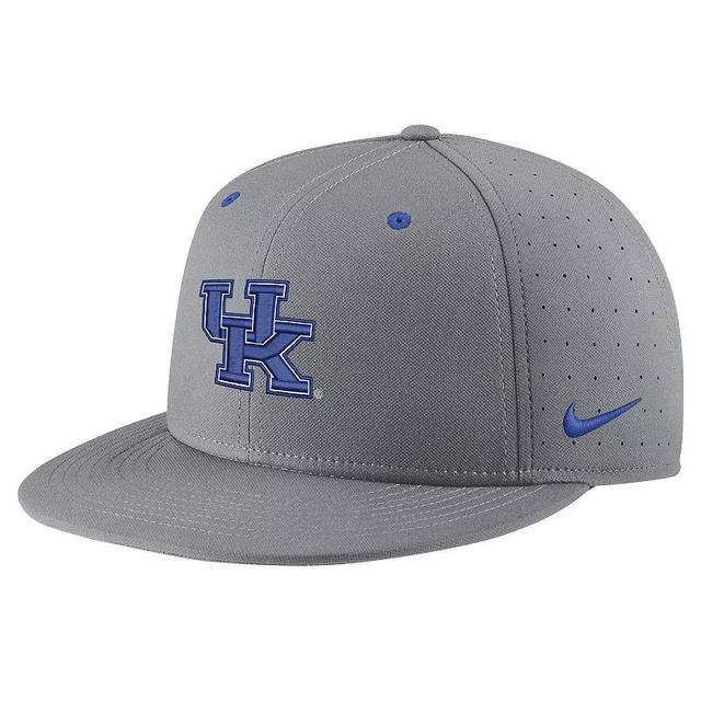 Mens Nike Gray Kentucky Wildcats USA Side Patch True AeroBill Performance Fitted Hat Product Image