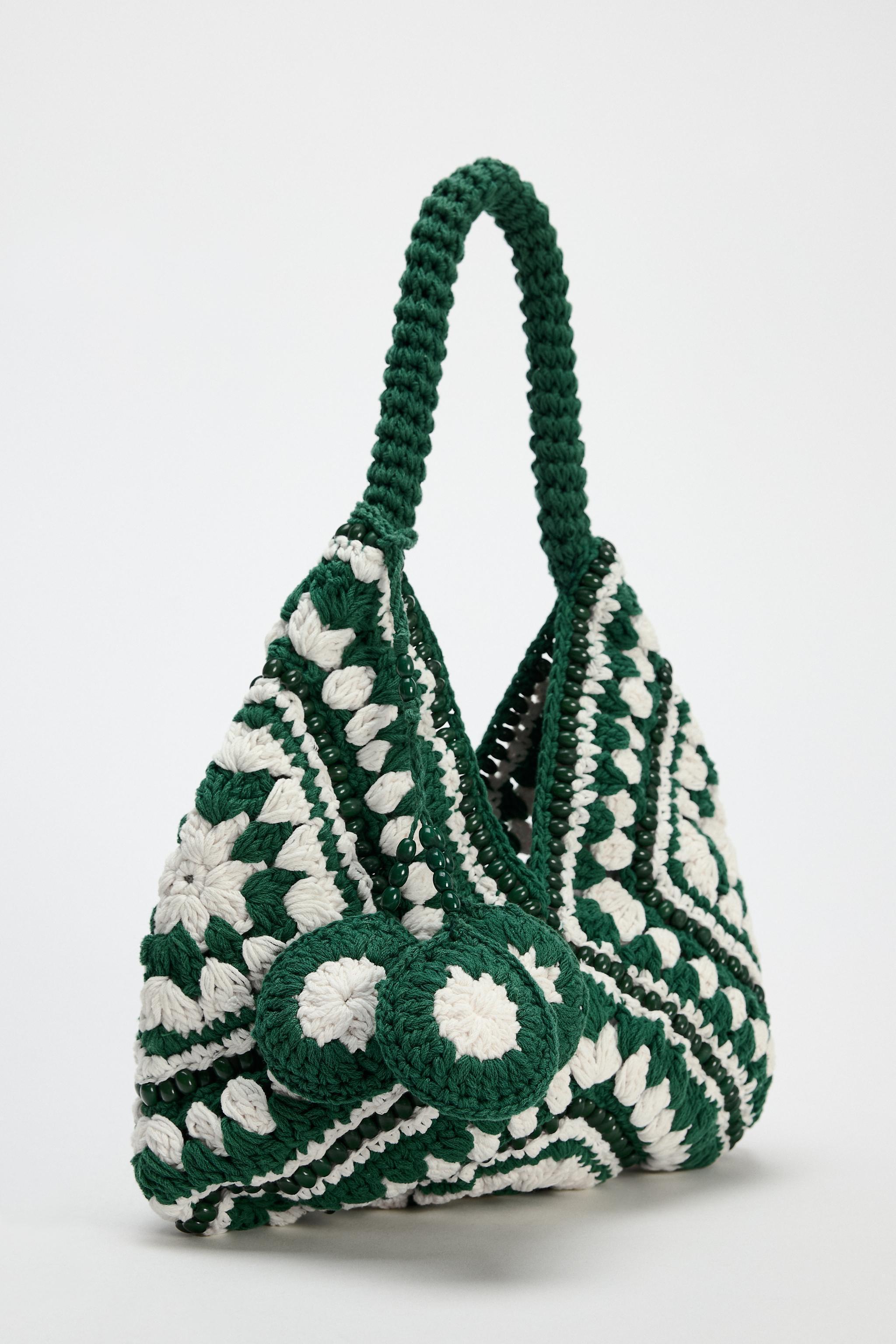 CROCHET BUCKET BAG Product Image