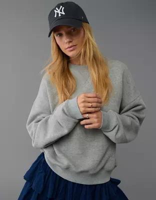 AE Relaxed Crew Neck Sweatshirt Product Image