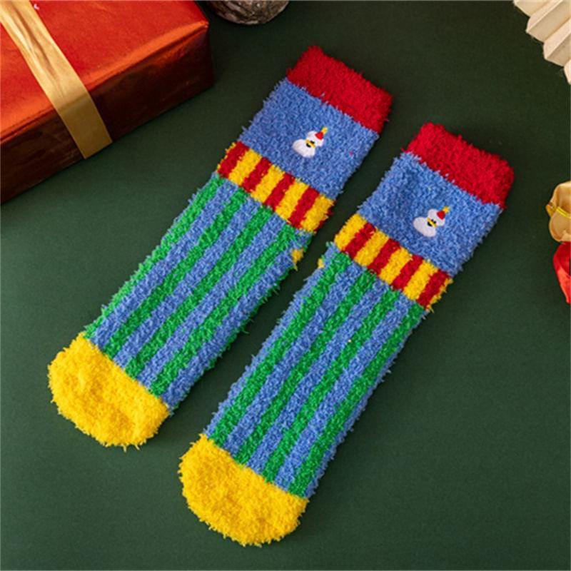 Christmas Color Block Fleece Socks Product Image