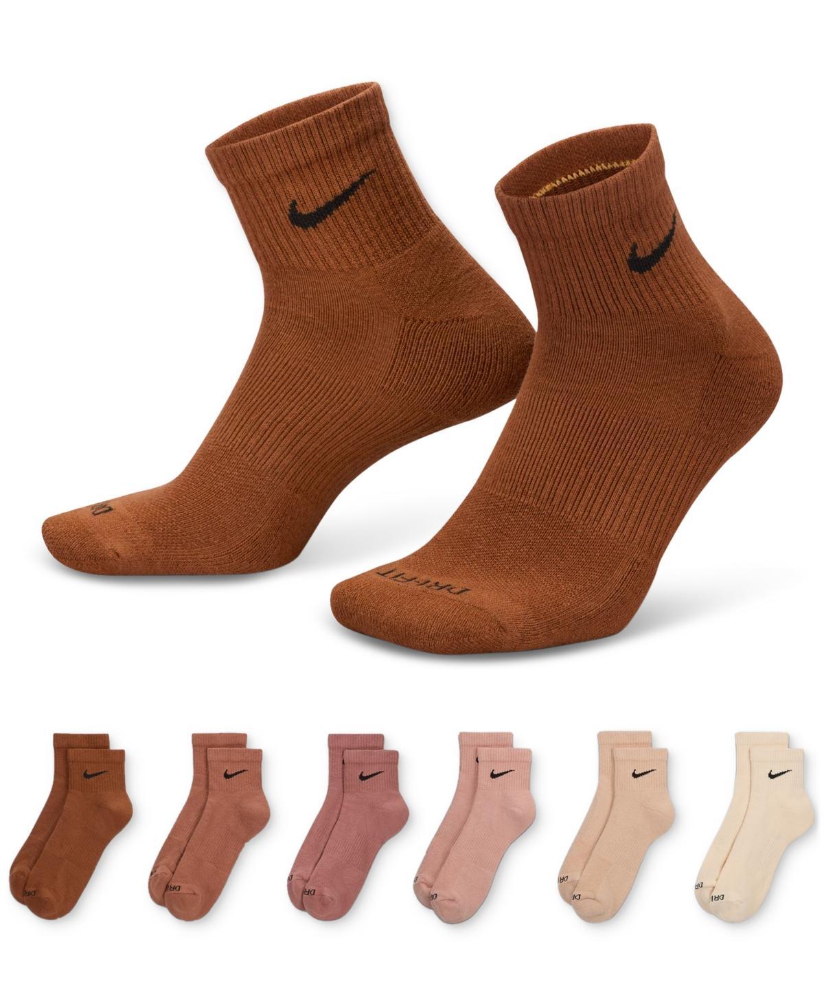 Nike Men's Everyday Plus Cushioned Training Ankle Socks (6 Pairs) Product Image