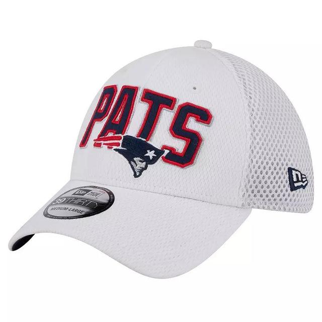 Mens New Era New England Patriots Breakers 39THIRTY Flex Hat Product Image