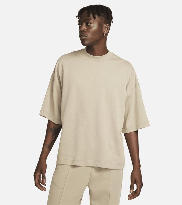 Men's Nike Sportswear Tech Fleece Reimagined Oversized Short-Sleeve Sweatshirt Product Image