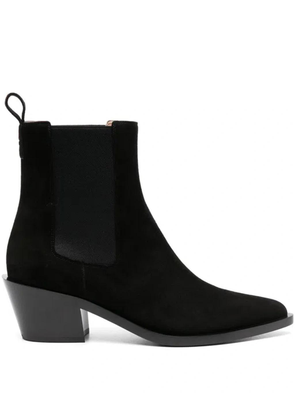 GIANVITO ROSSI Wylie 60 Suede Chelsea Boots In Black product image