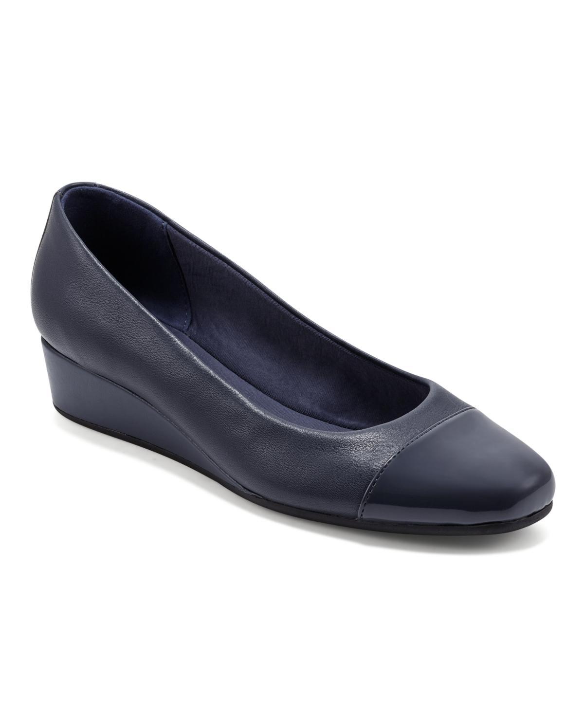 Easy Spirit Gracey Wedge Pump Product Image