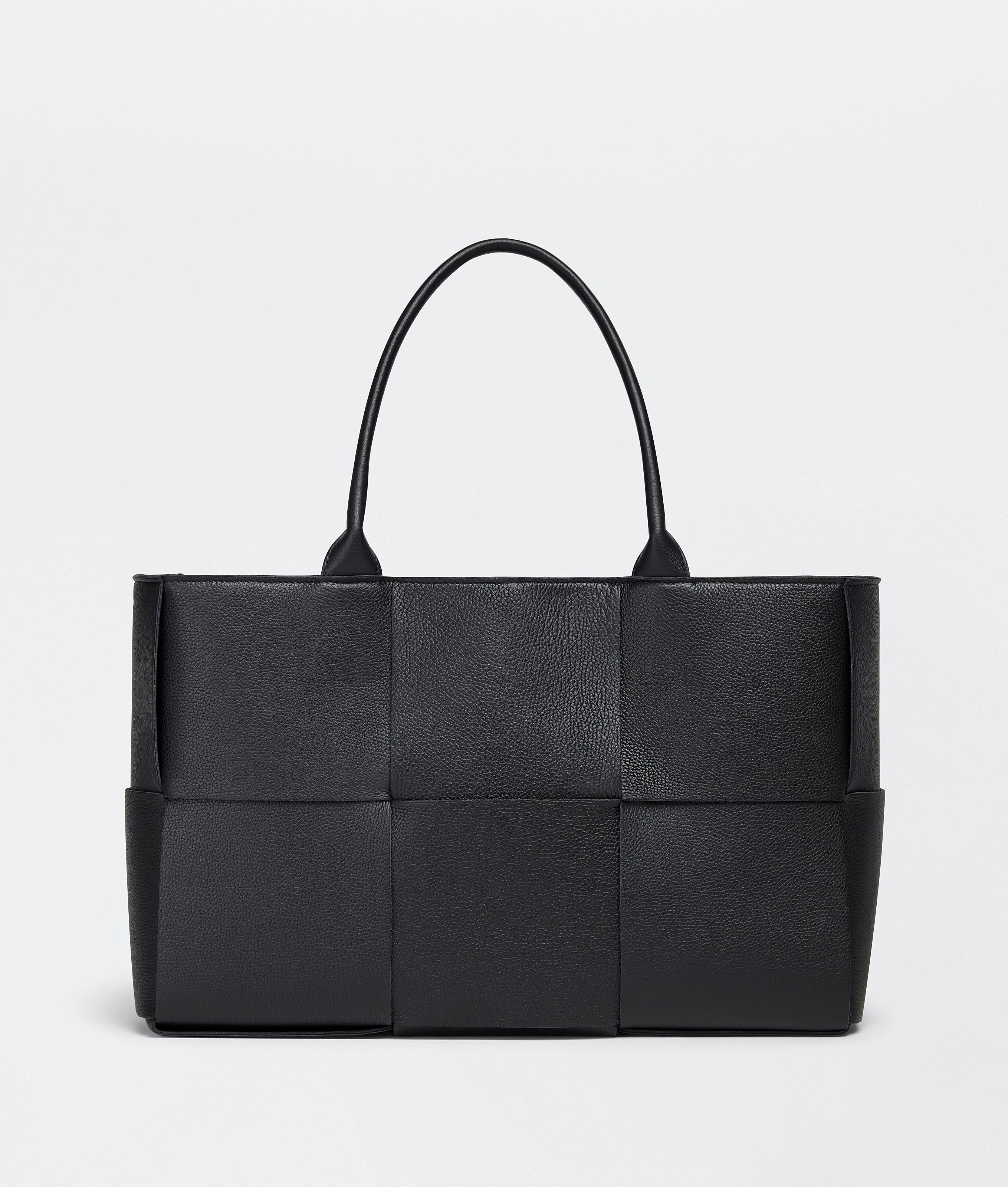 Arco Tote in Black Product Image