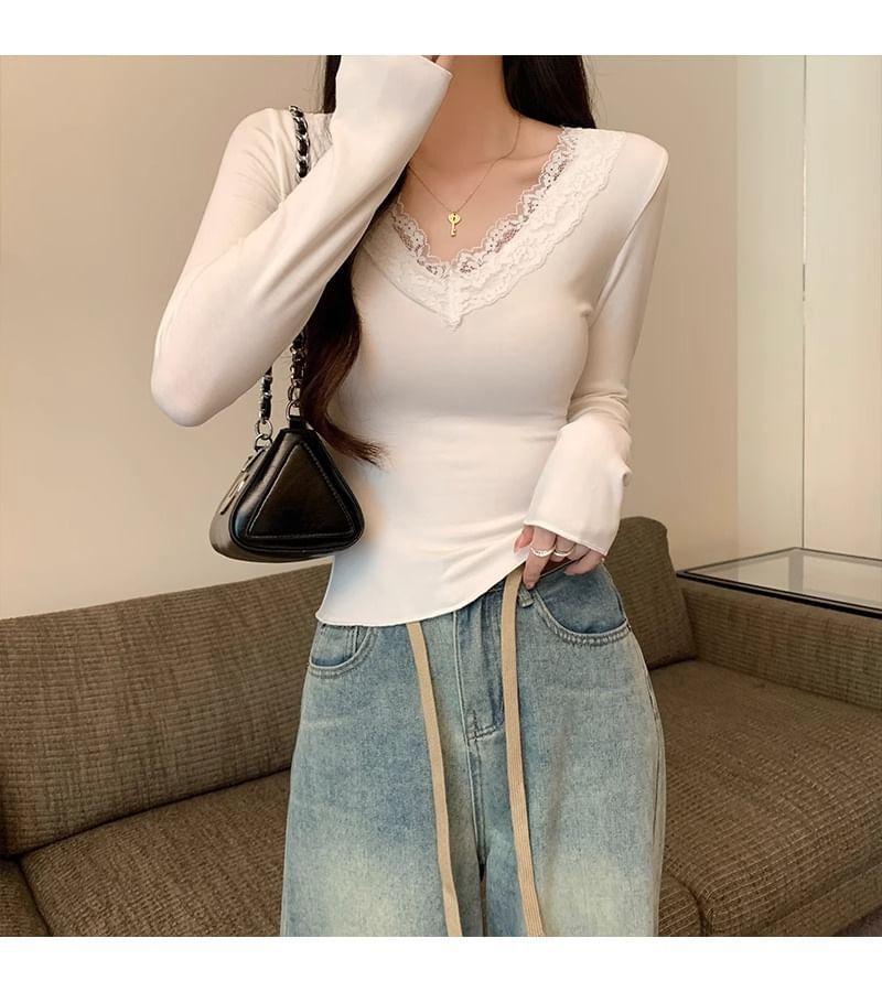 Long-Sleeve V-Neck Plain Lace Trim Slim Fit T-Shirt Product Image