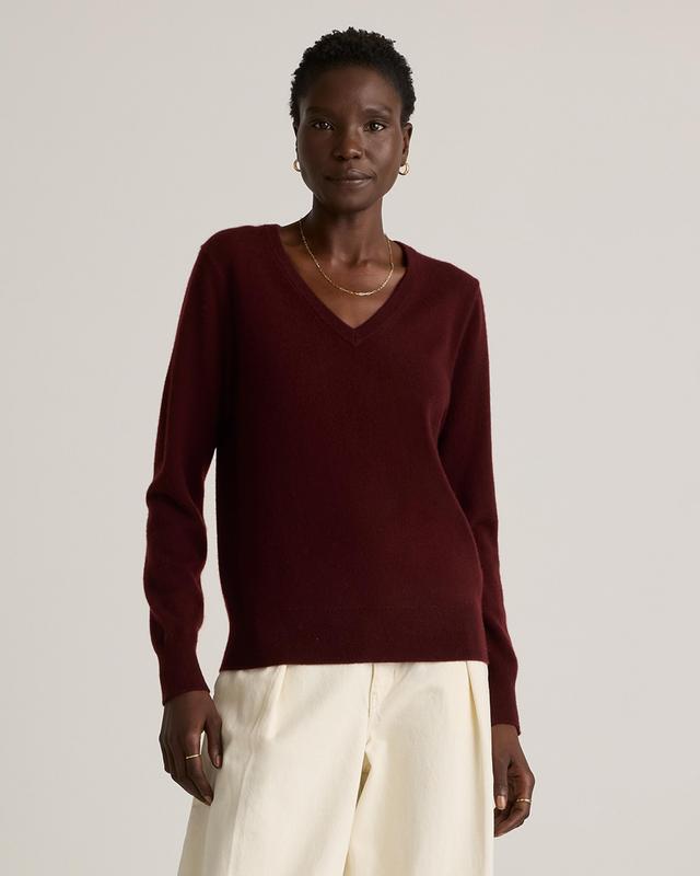 The $50 Cashmere V-Neck Sweater | Quince Product Image