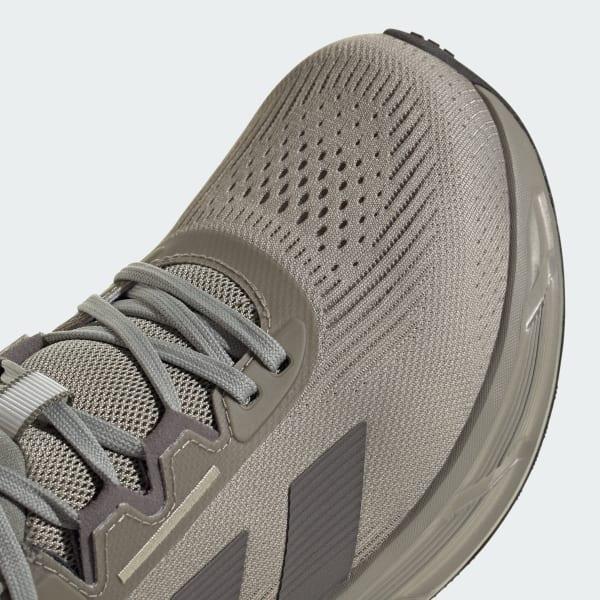 Questar 3 Running Shoes Product Image